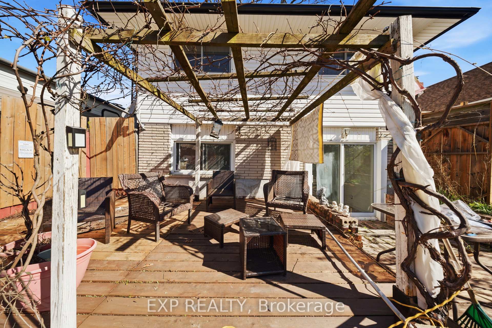 Photo 31 of 6376 Ash Street, Niagara Falls, Dorchester — HOMEH