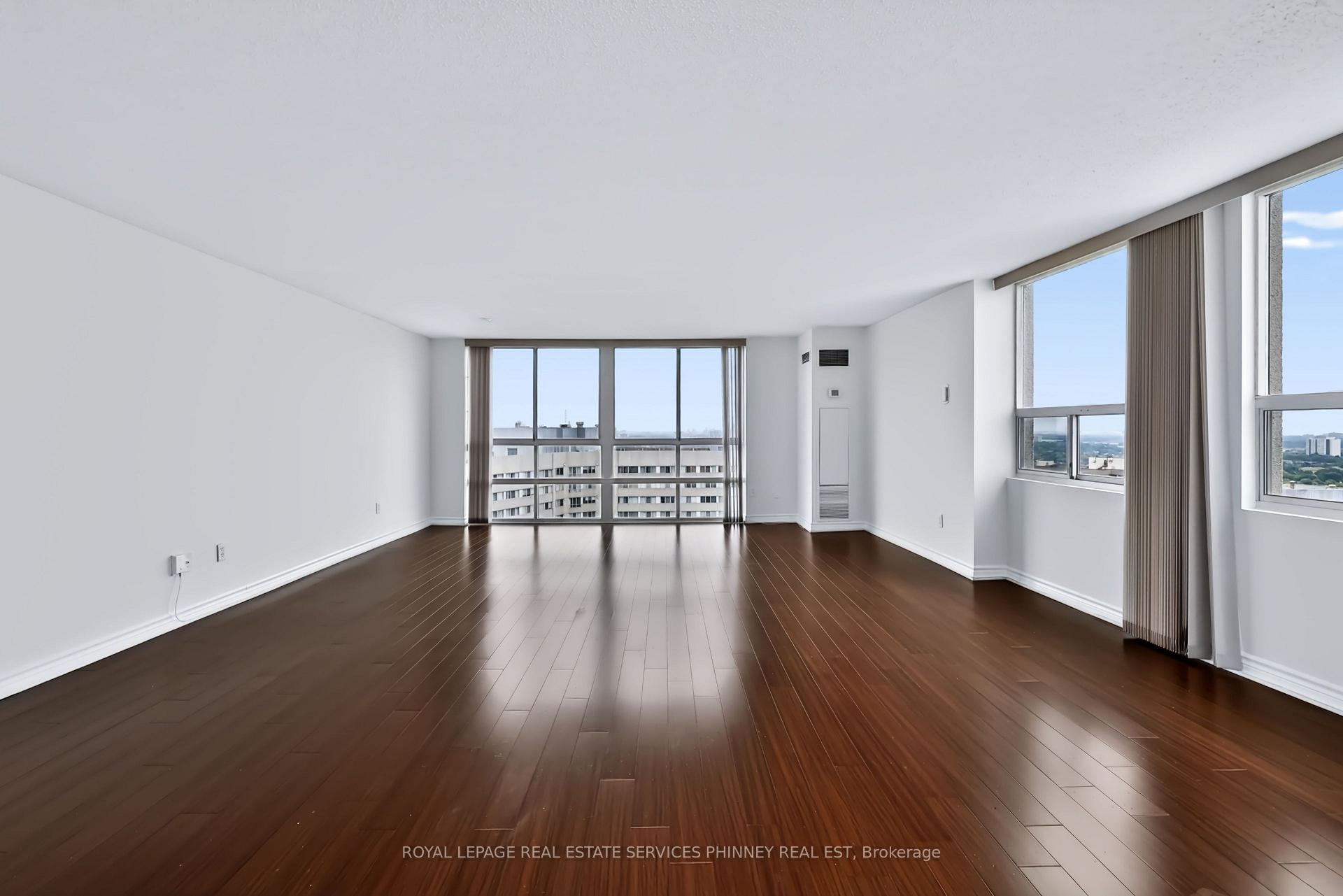 Photo 14 of Unit 2801, 3650 Kaneff Crescent, Mississauga, Mississauga Valleys — HOMEH