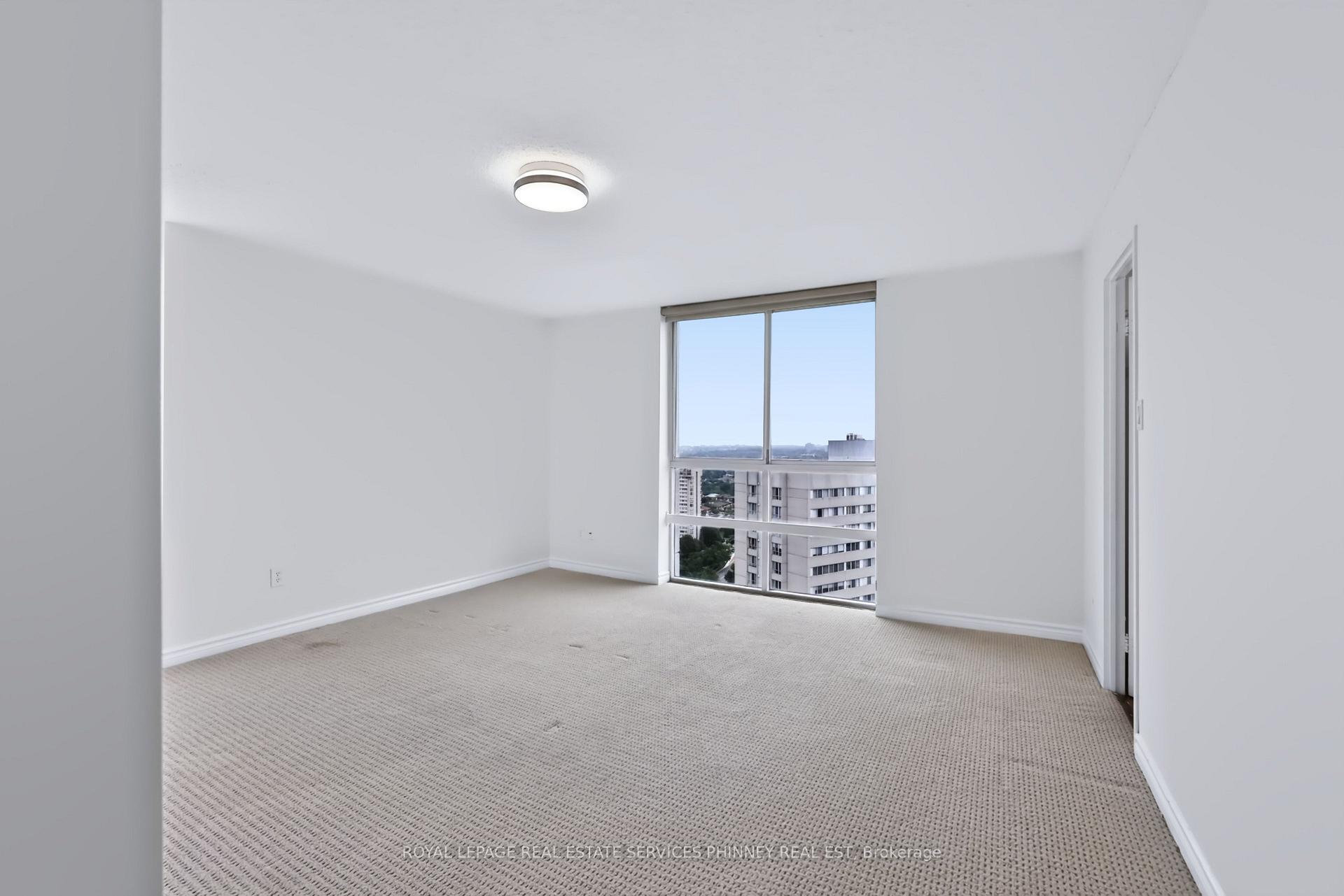 Photo 16 of Unit 2801, 3650 Kaneff Crescent, Mississauga, Mississauga Valleys — HOMEH