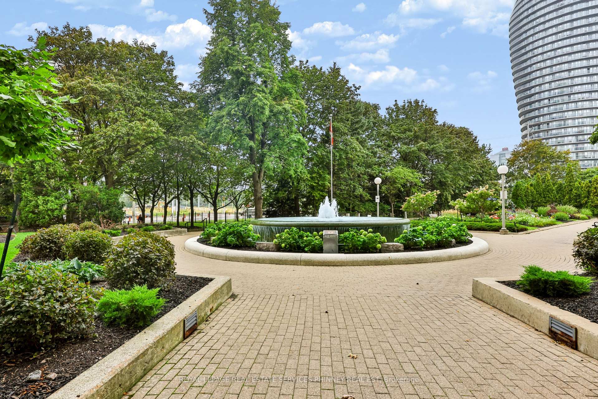 Photo 46 of Unit 2801, 3650 Kaneff Crescent, Mississauga, Mississauga Valleys — HOMEH