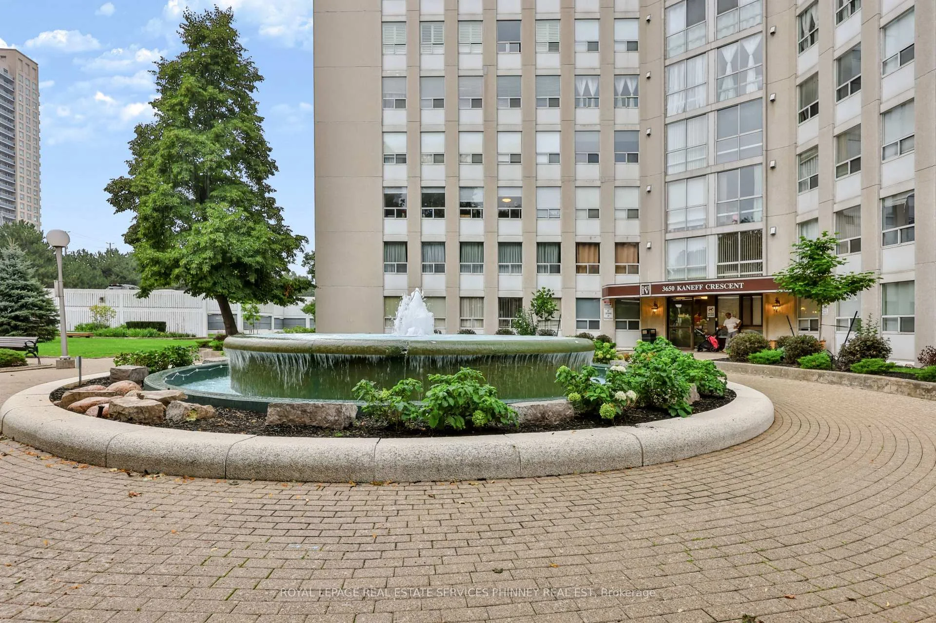 Photo 48 of Unit 2801, 3650 Kaneff Crescent, Mississauga, Mississauga Valleys — HOMEH