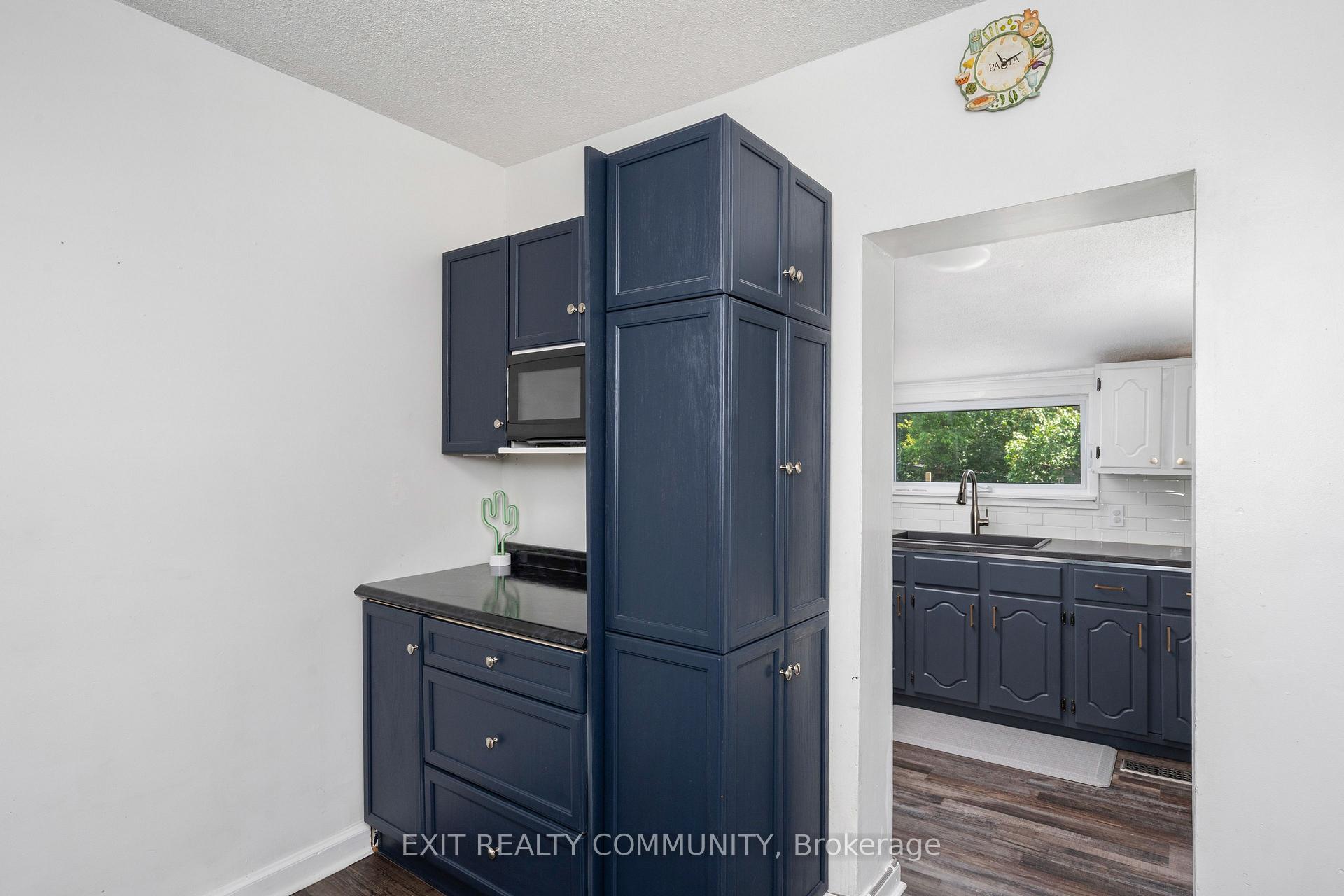 Photo 31 of 20 Wharncliffe Road S, London, South F — HOMEH