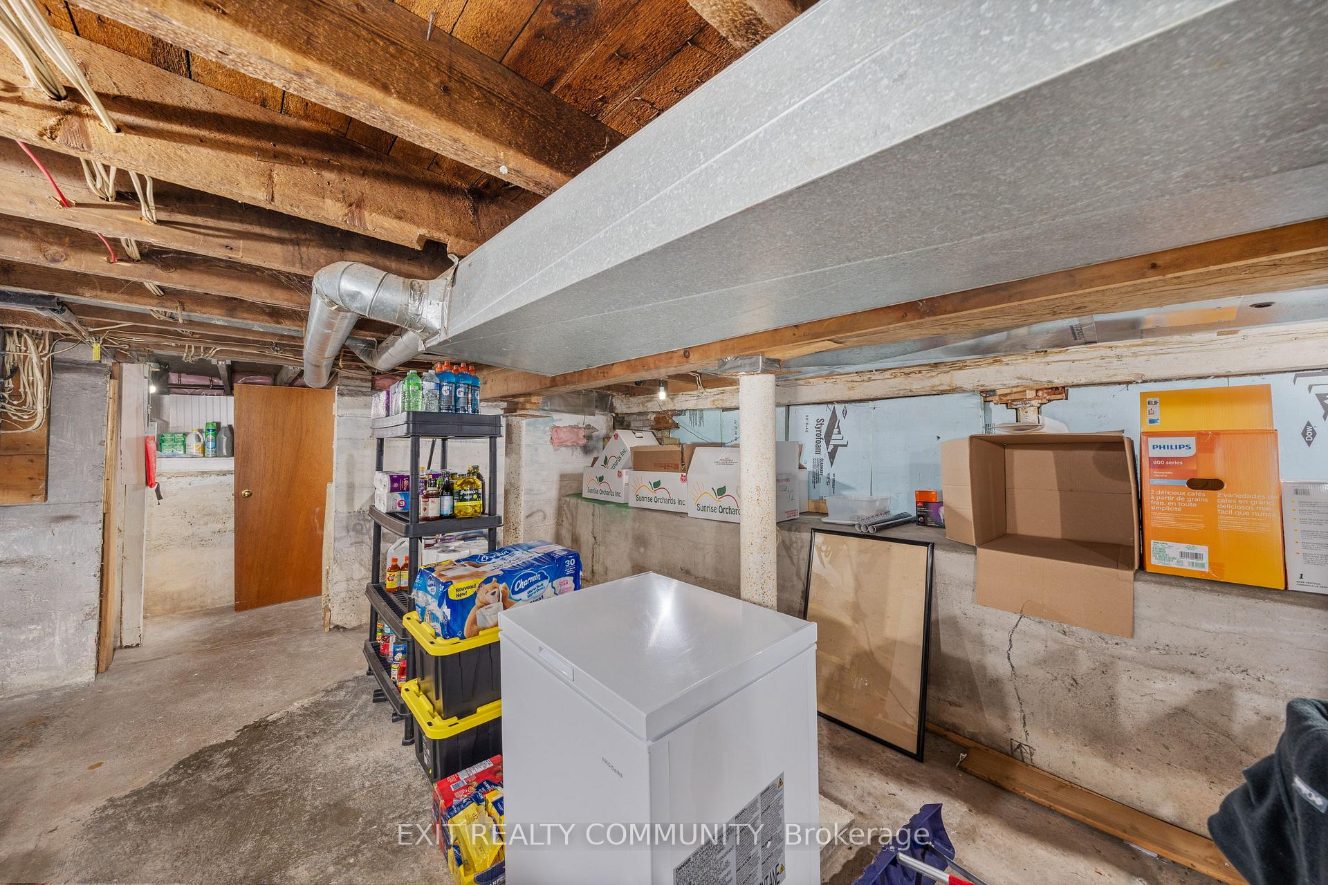 Photo 46 of 20 Wharncliffe Road S, London, South F — HOMEH