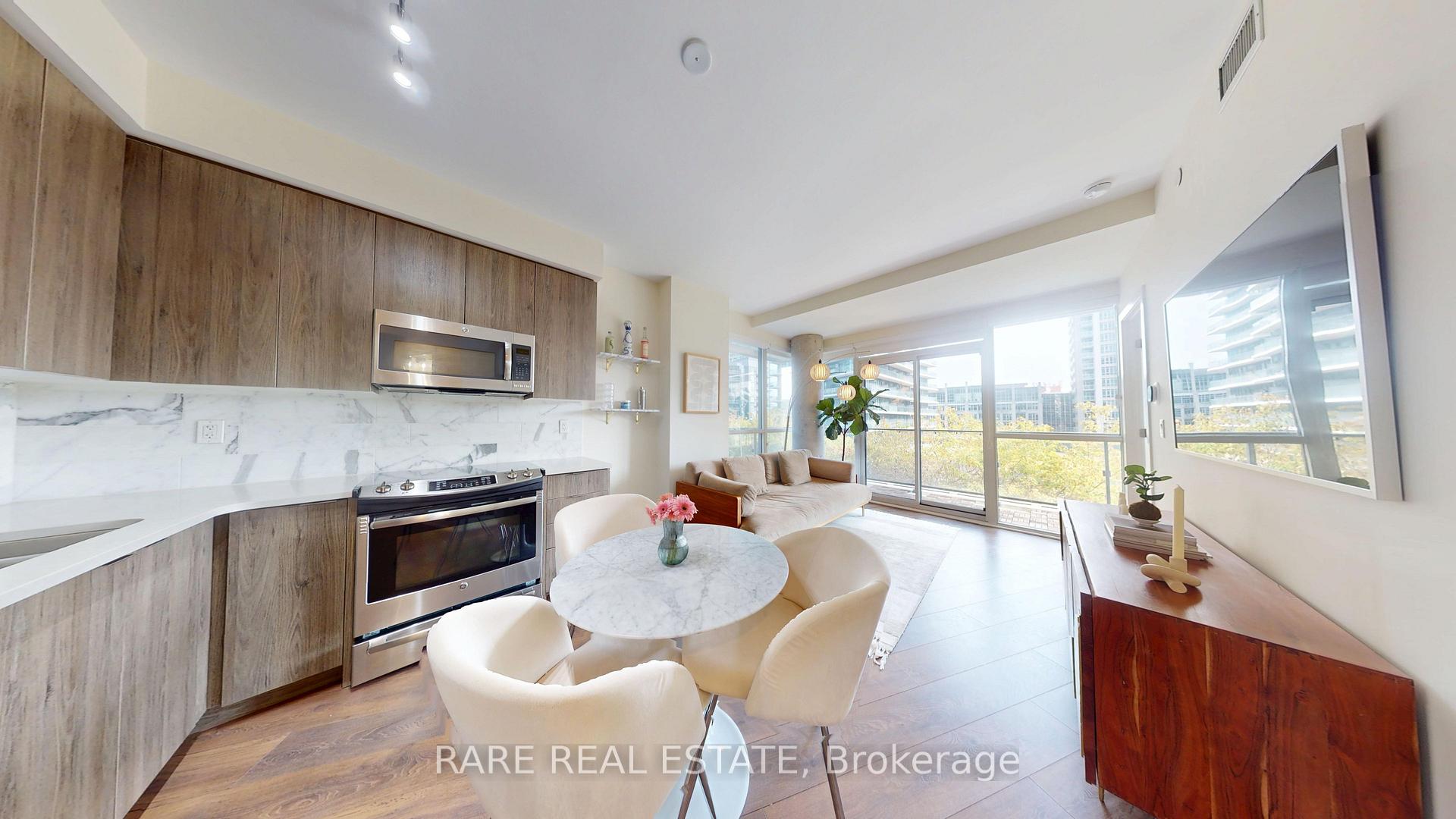 Front of Unit 905, 50 Bruyeres Mews