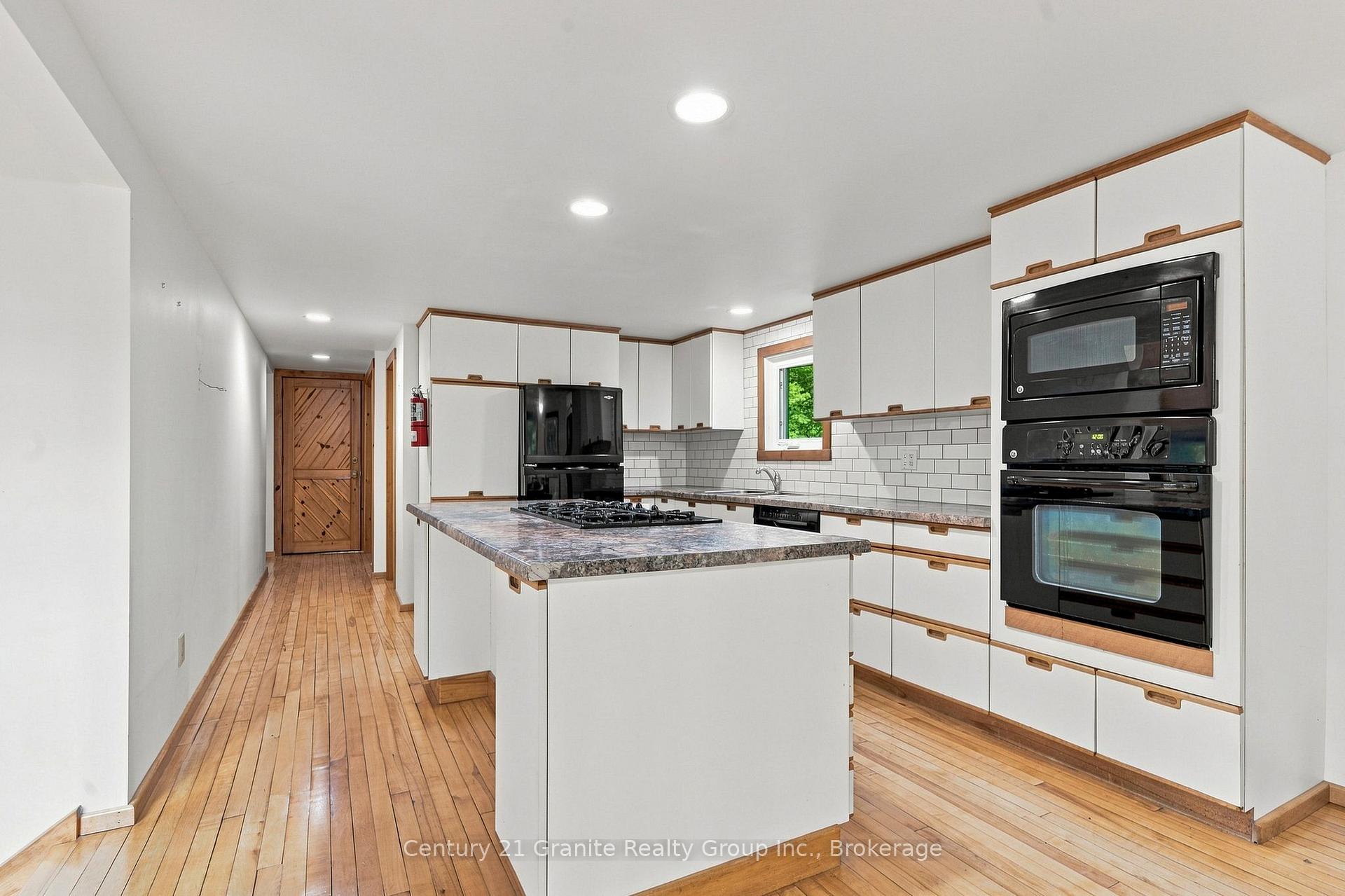 Photo 13 of 1131 Kanawa Lane, Algonquin Highlands, Stanhope — HOMEH