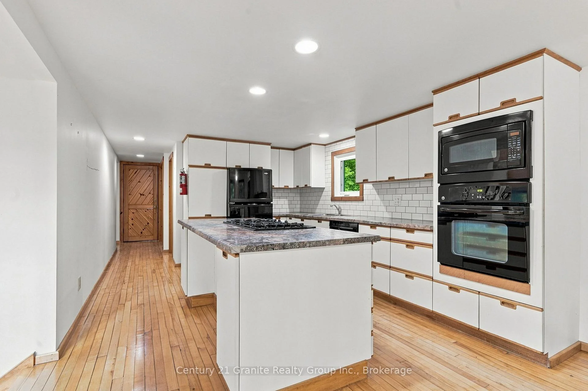 Photo 41 of 1131 Kanawa Lane, Algonquin Highlands, Stanhope — HOMEH
