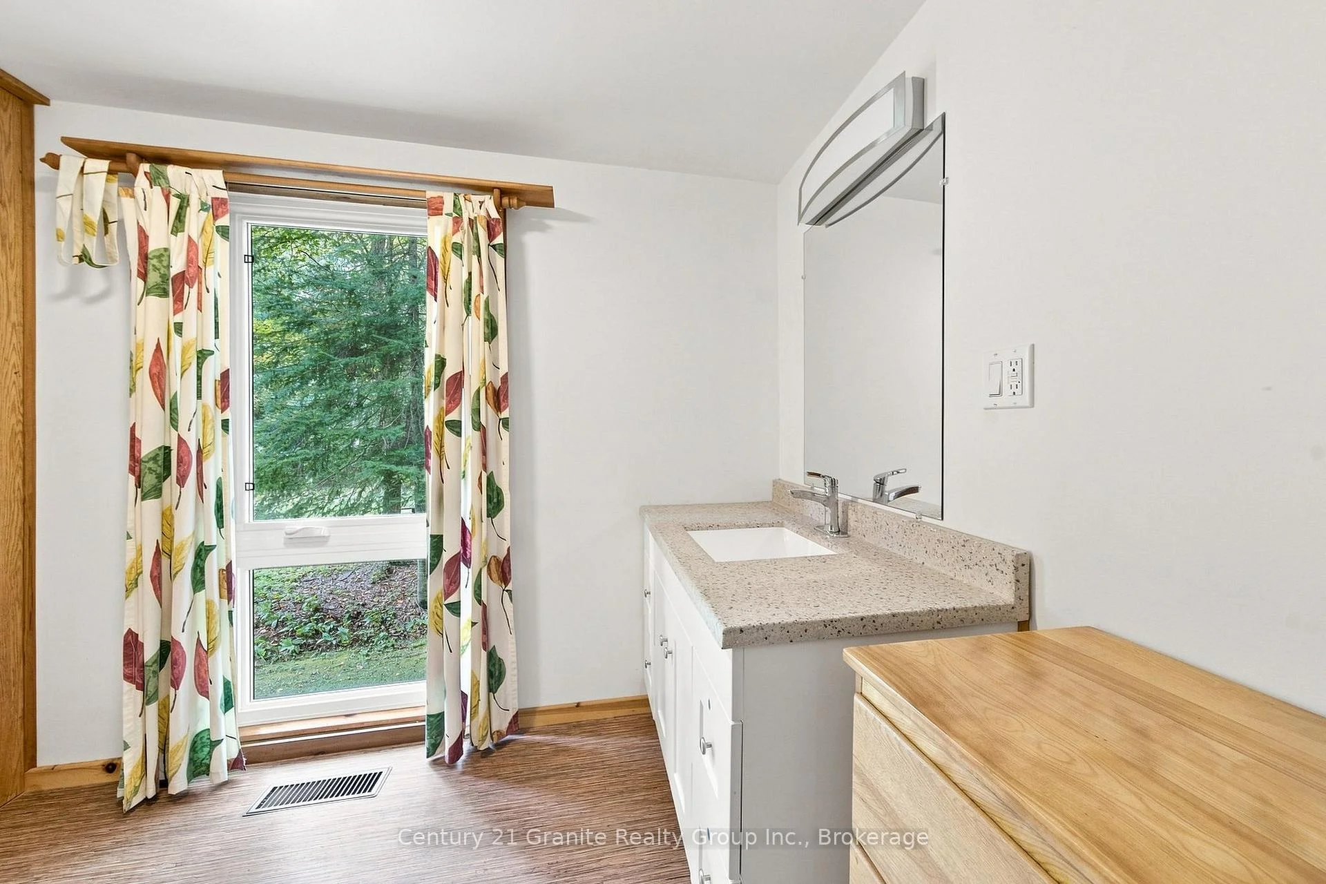 Photo 69 of 1131 Kanawa Lane, Algonquin Highlands, Stanhope — HOMEH