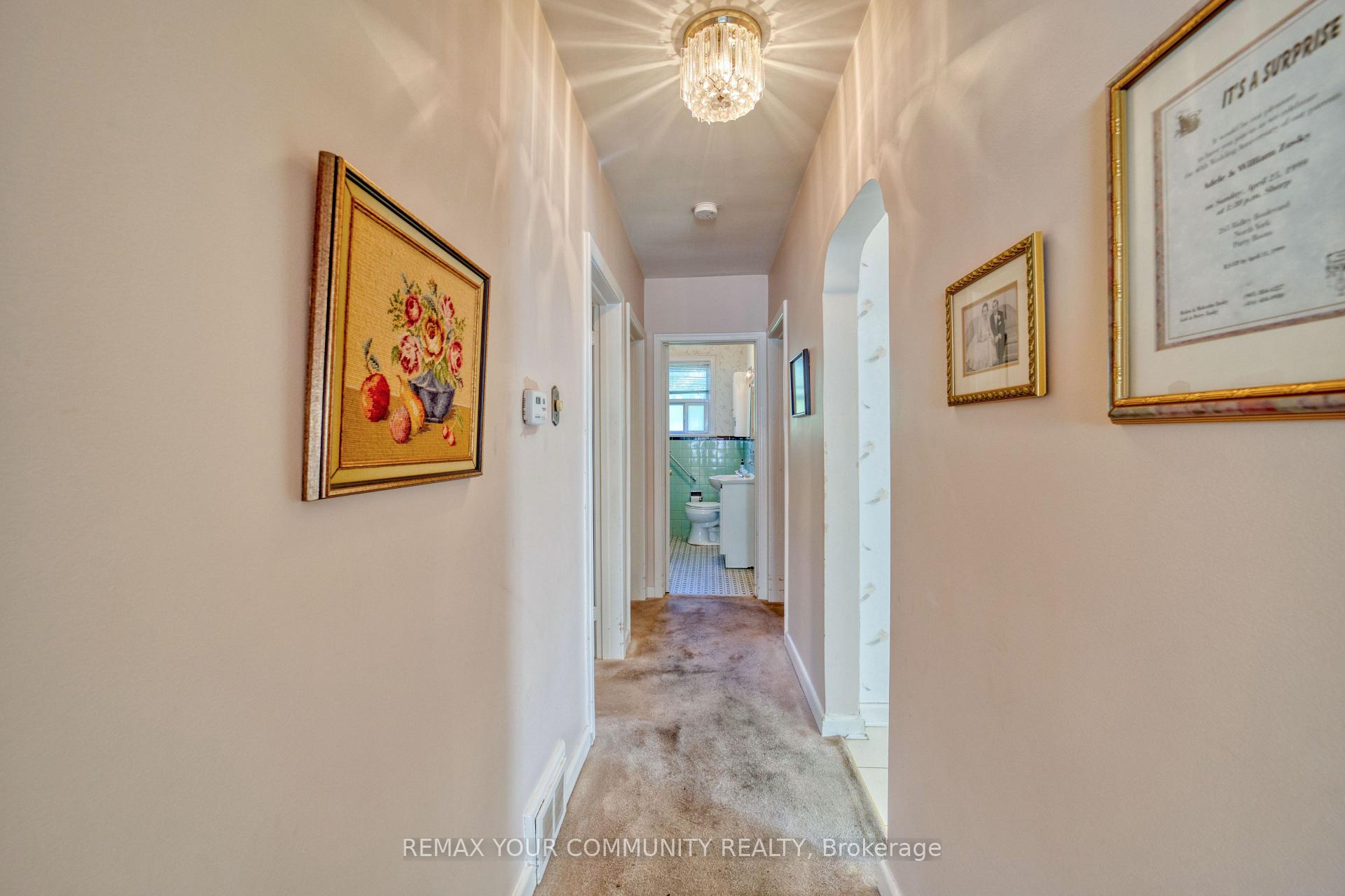 Photo 20 of 48 Alexis Boulevard, North York, Clanton Park — HOMEH