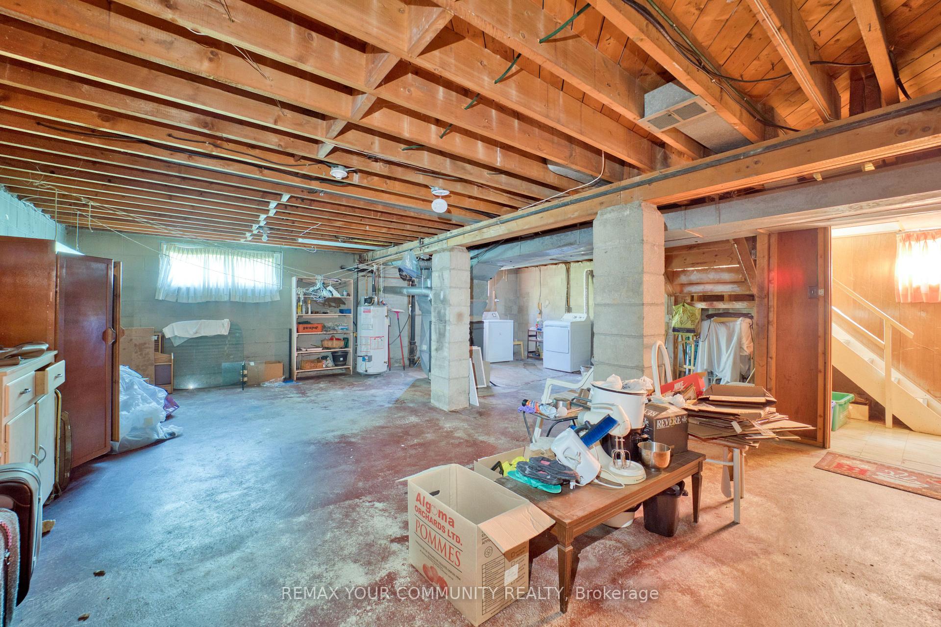 Photo 36 of 48 Alexis Boulevard, North York, Clanton Park — HOMEH