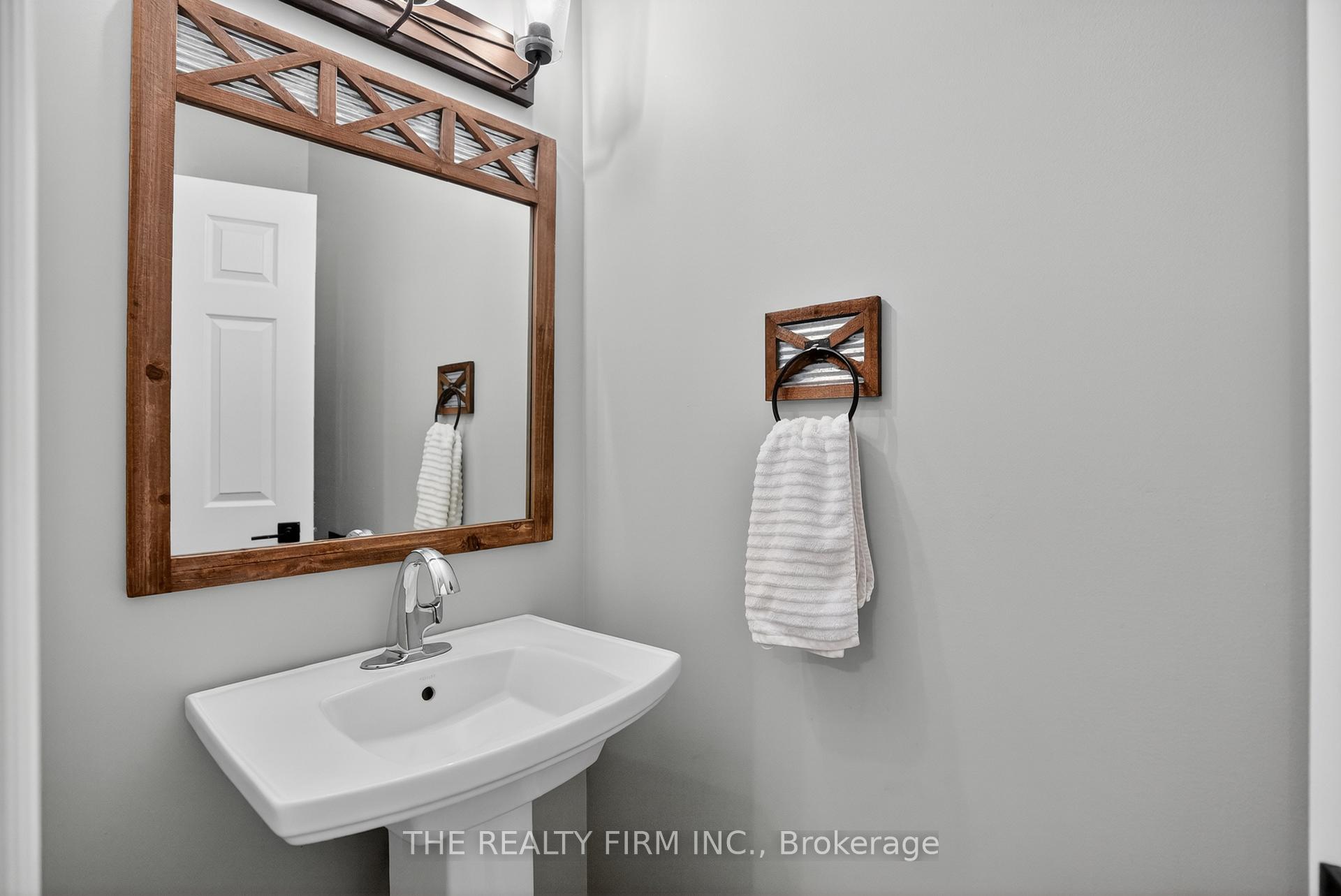 Photo 14 of 49287 Ashland Avenue, Malahide, Lyons — HOMEH