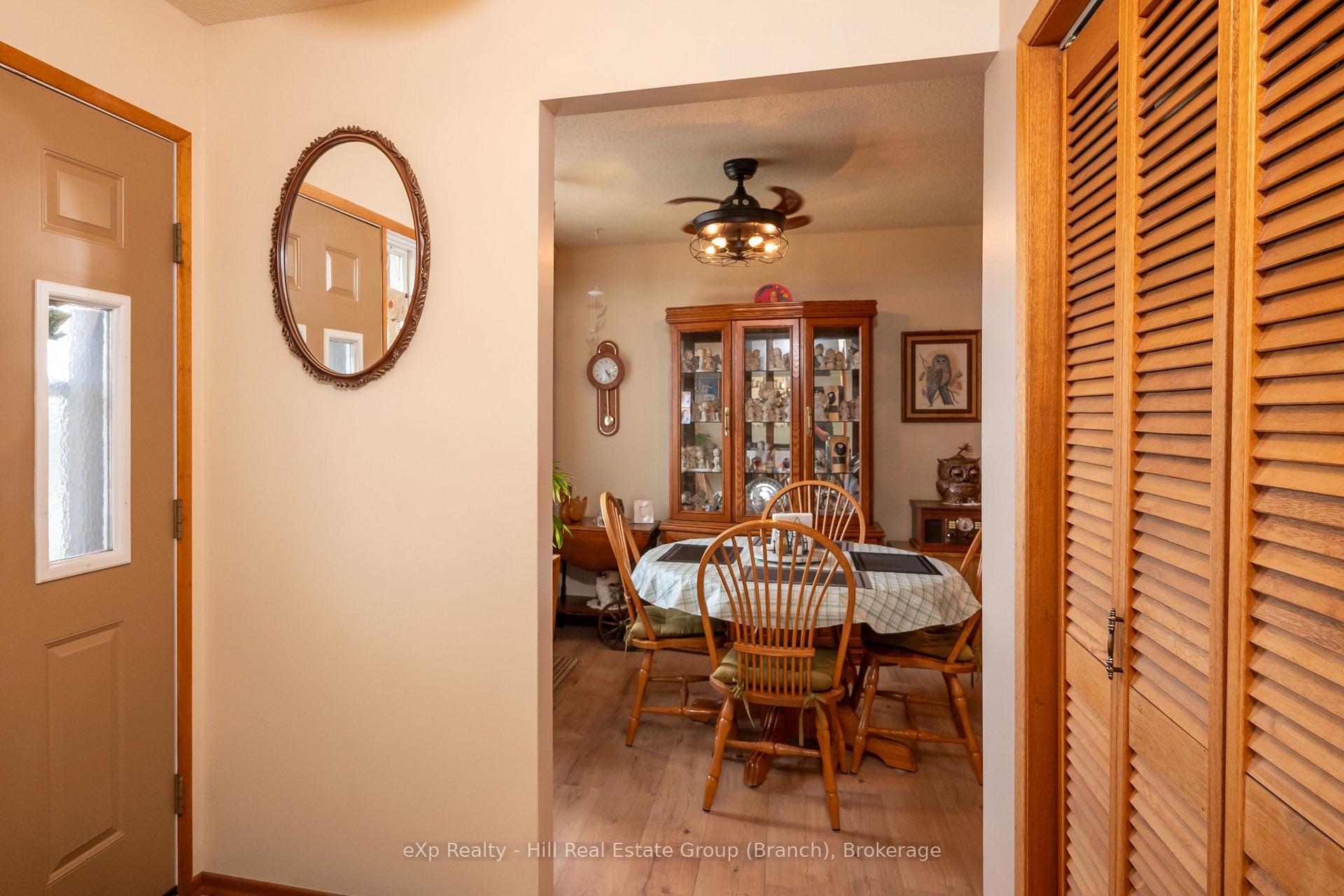 Photo 15 of 520 Dublin Avenue, Thunder Bay, John Street North — HOMEH