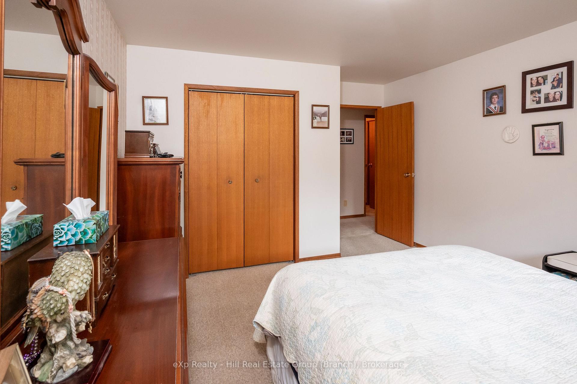 Photo 24 of 520 Dublin Avenue, Thunder Bay, John Street North — HOMEH