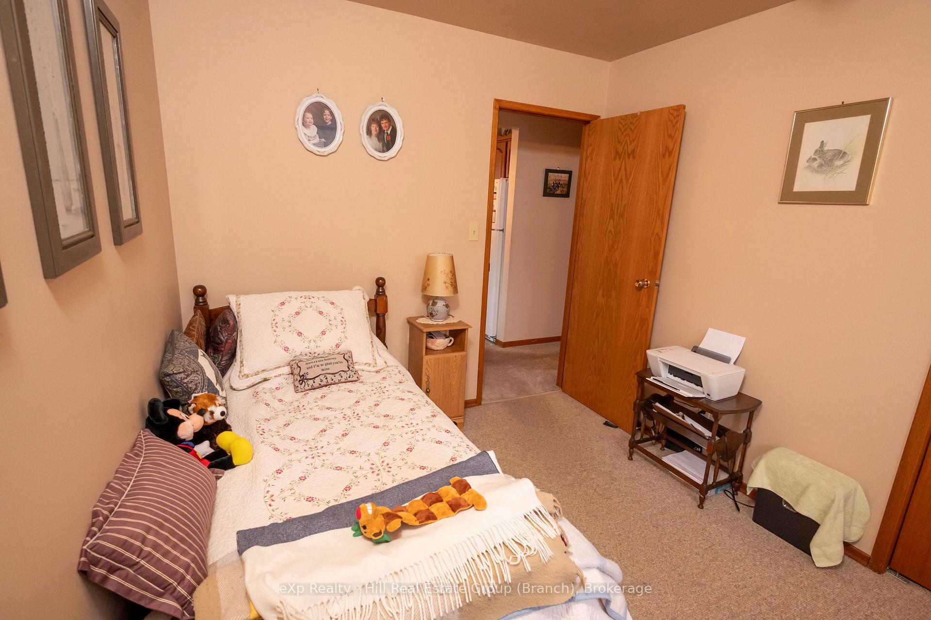 Photo 28 of 520 Dublin Avenue, Thunder Bay, John Street North — HOMEH