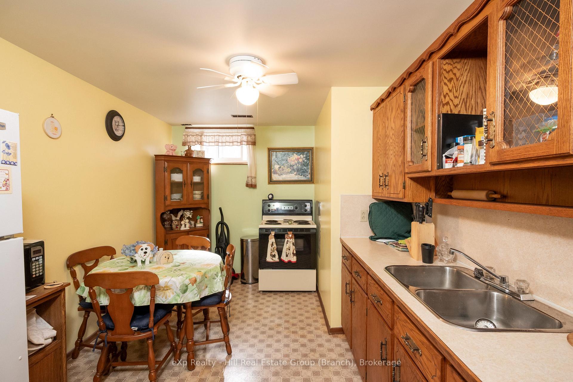 Photo 39 of 520 Dublin Avenue, Thunder Bay, John Street North — HOMEH