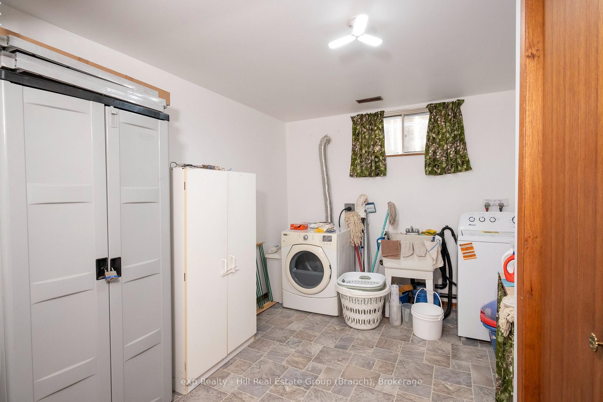 Photo 47 of 520 Dublin Avenue, Thunder Bay, John Street North — HOMEH