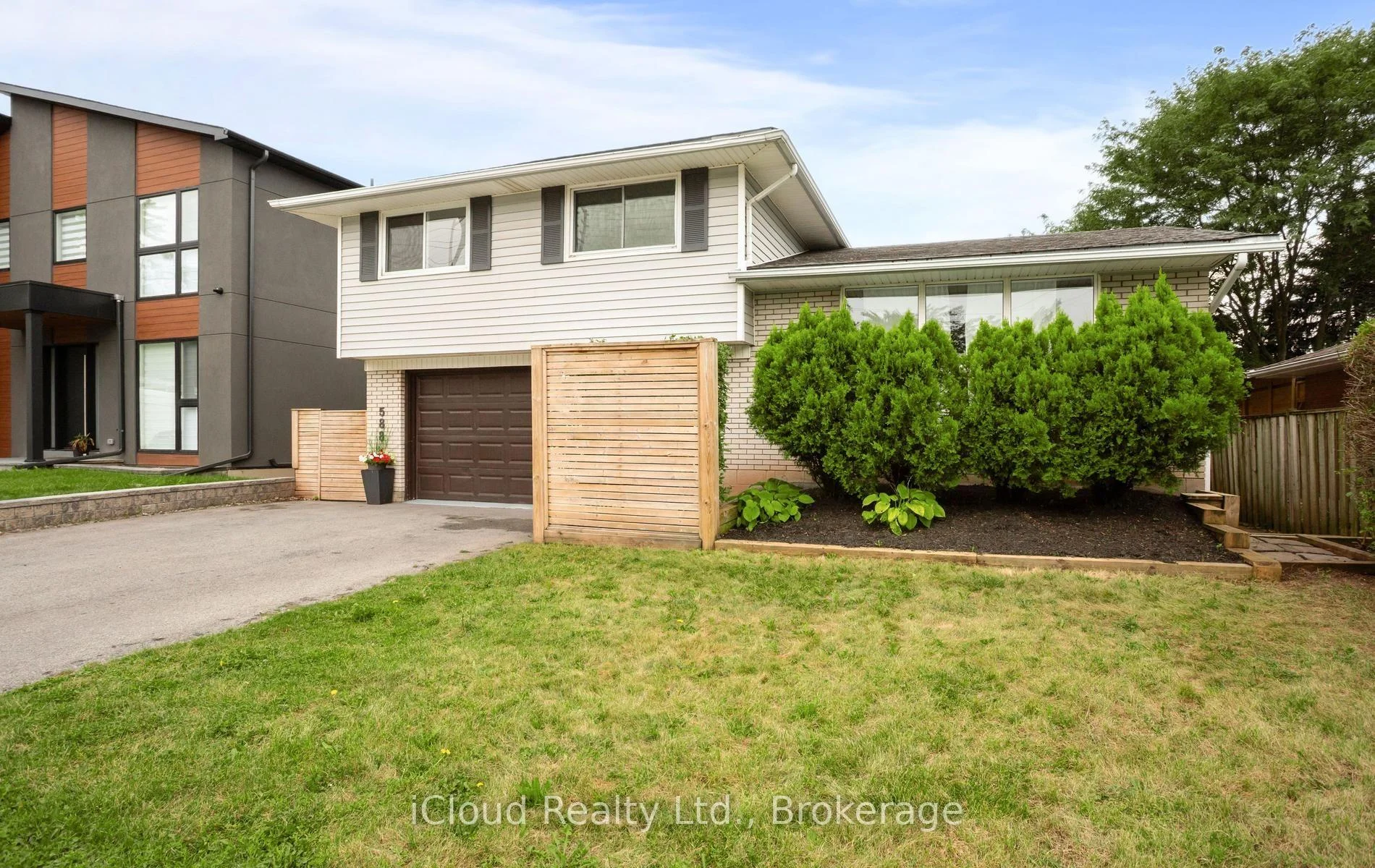 Photo 6 of 588 Walkers Line, Burlington, Roseland — HOMEH