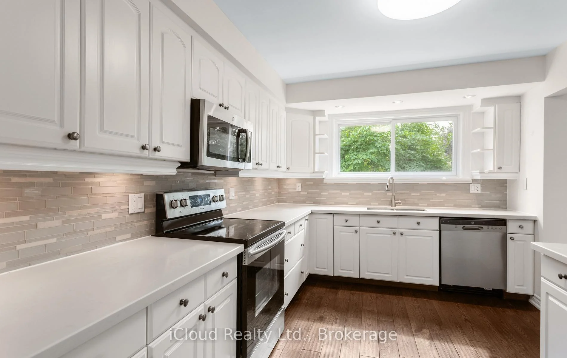 Photo 34 of 588 Walkers Line, Burlington, Roseland — HOMEH