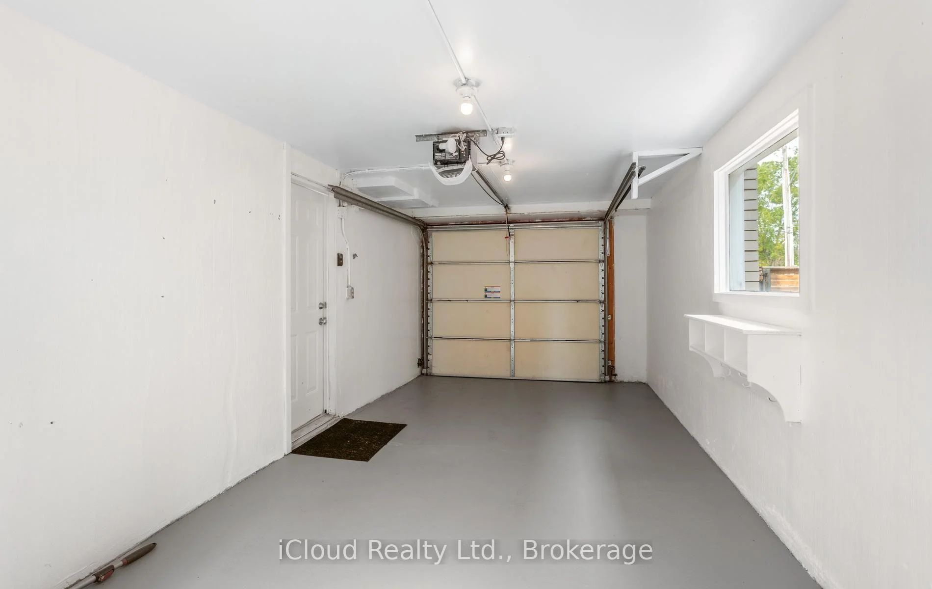 Photo 72 of 588 Walkers Line, Burlington, Roseland — HOMEH