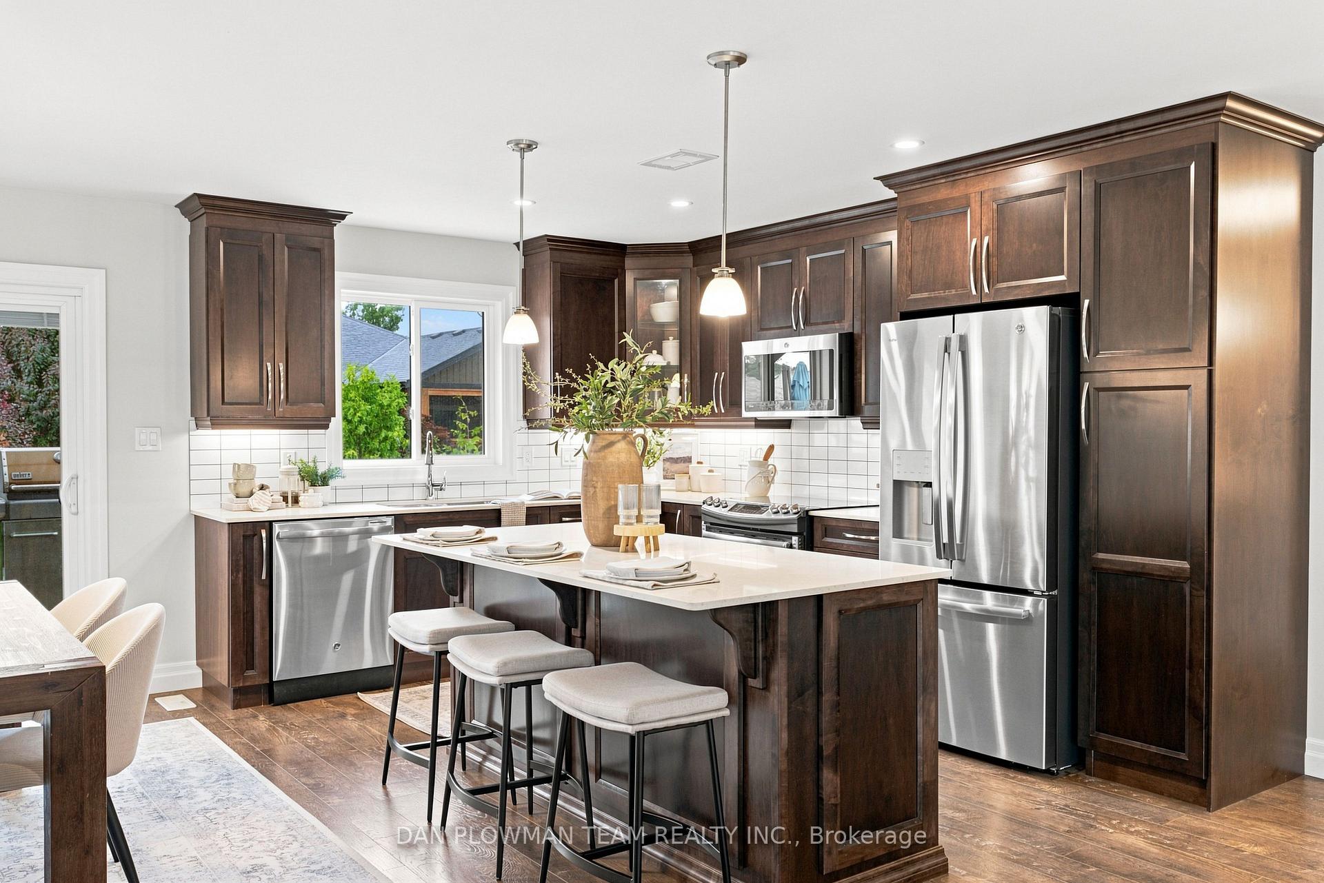 Photo 13 of 26 Autumn Grove, Quinte West, Murray Ward — HOMEH