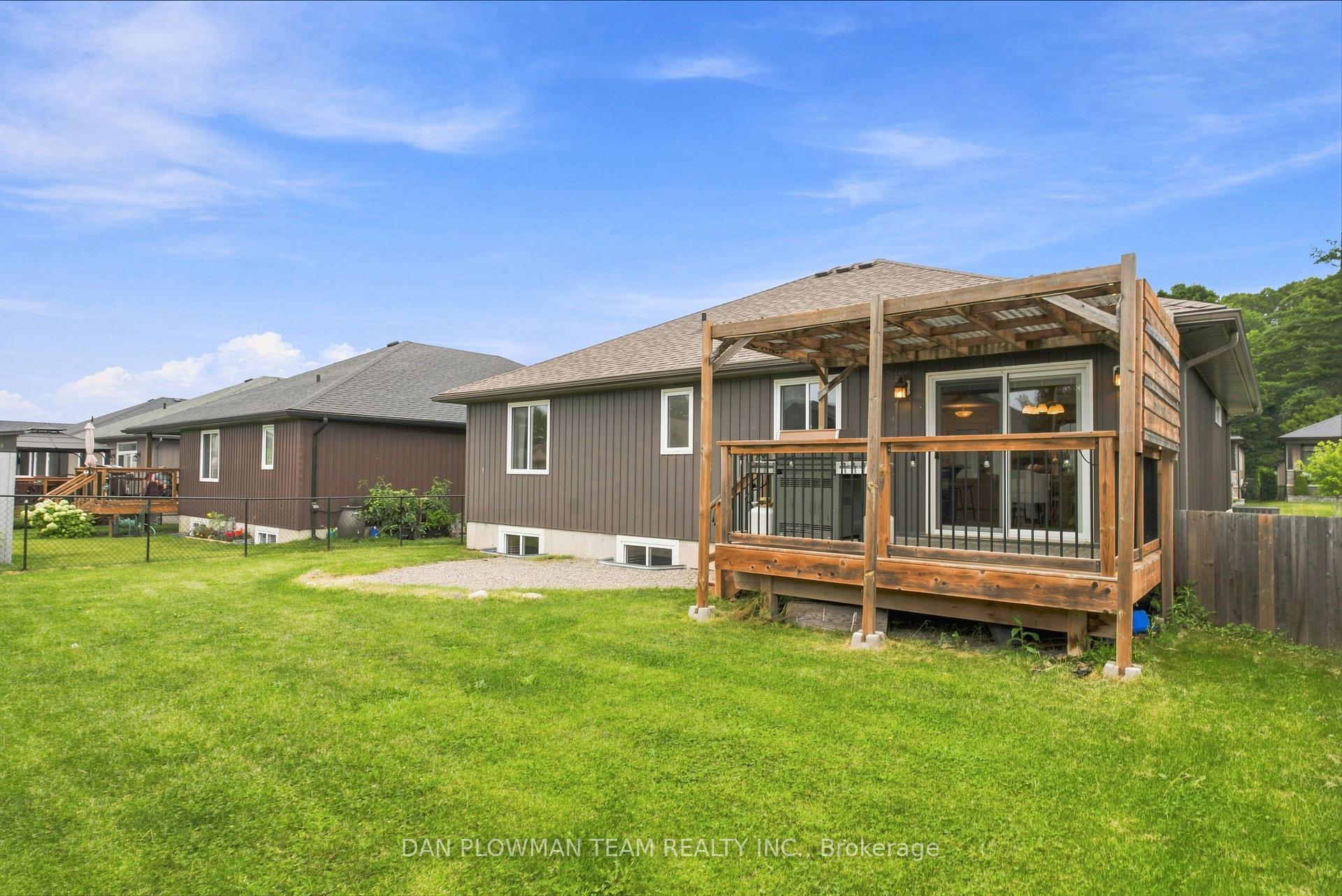 Photo 24 of 26 Autumn Grove, Quinte West, Murray Ward — HOMEH