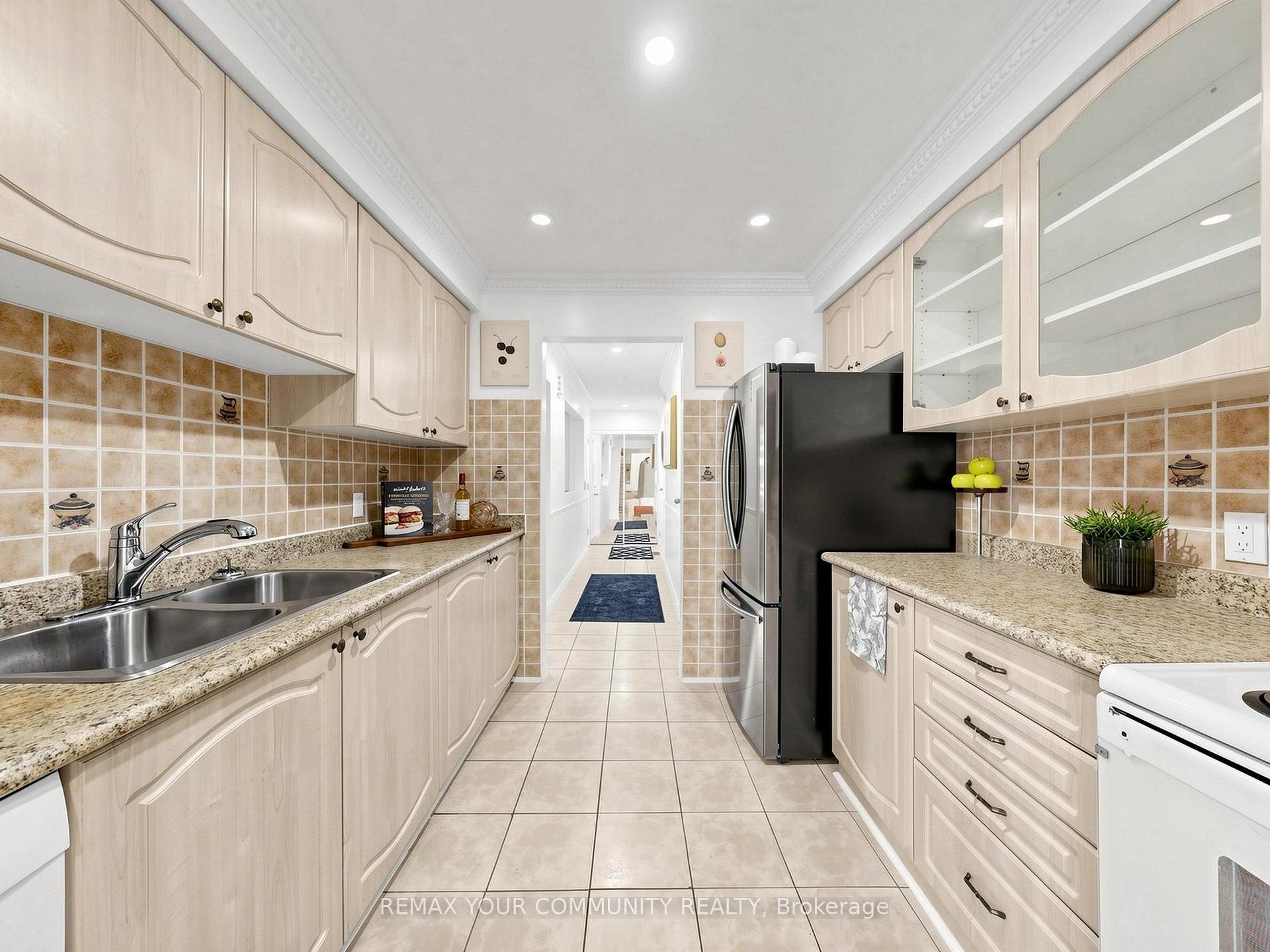 Photo 12 of 59 Valley Stream Drive, Scarborough, Milliken — HOMEH