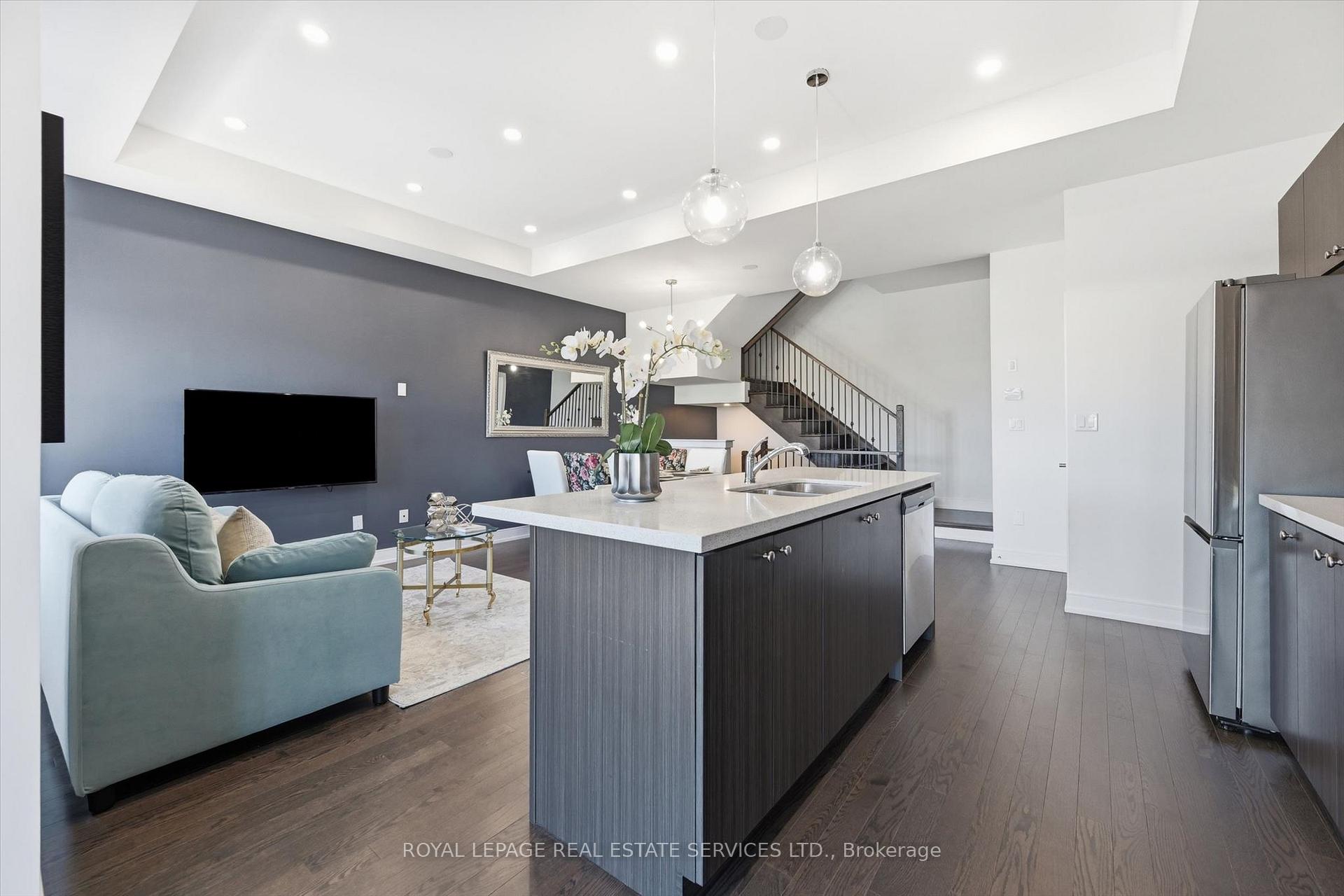 Photo 16 of 1403 Clarriage Court, Milton, Ford — HOMEH