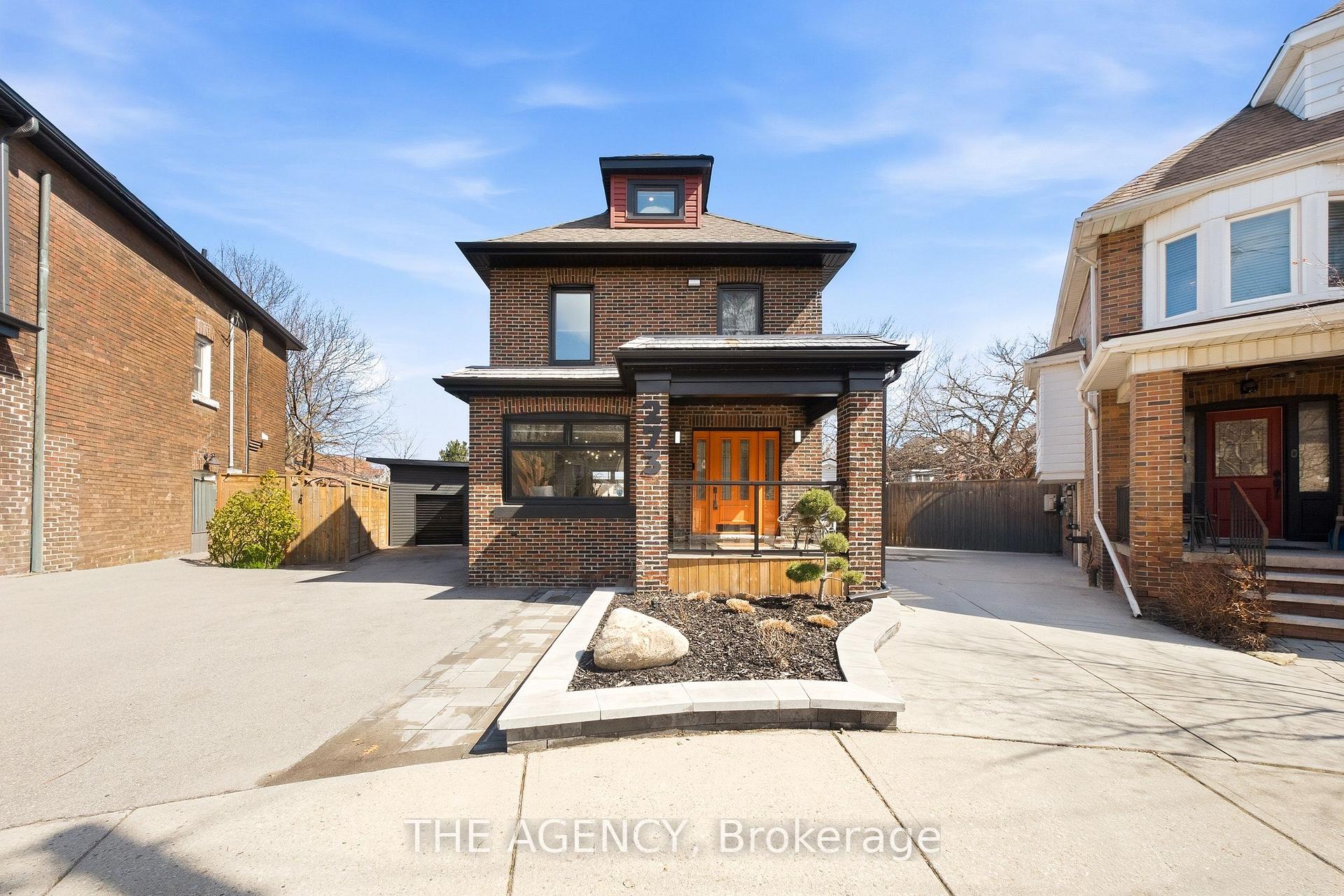 Front of 273 Stinson Crescent