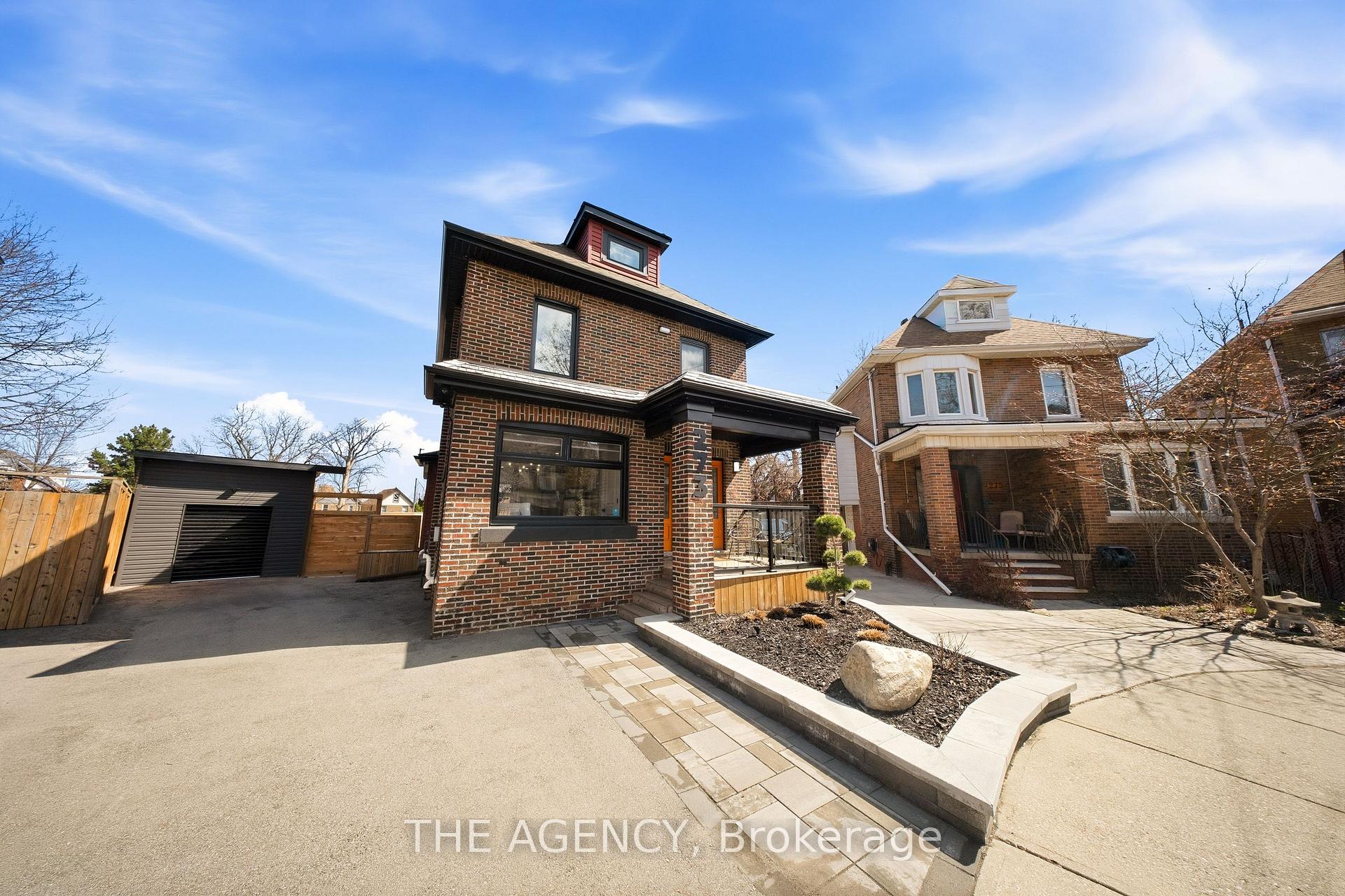Photo 2 of 273 Stinson Crescent, Hamilton, Stinson — HOMEH