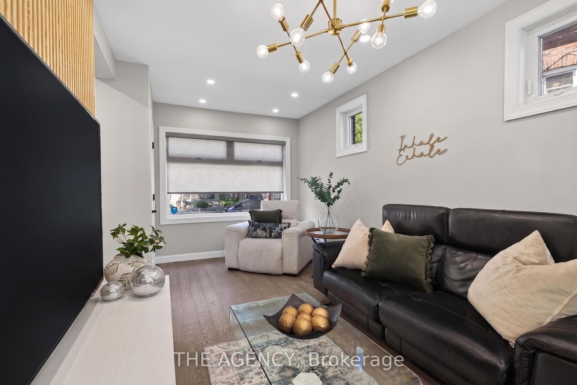 Photo 11 of 273 Stinson Crescent, Hamilton, Stinson — HOMEH