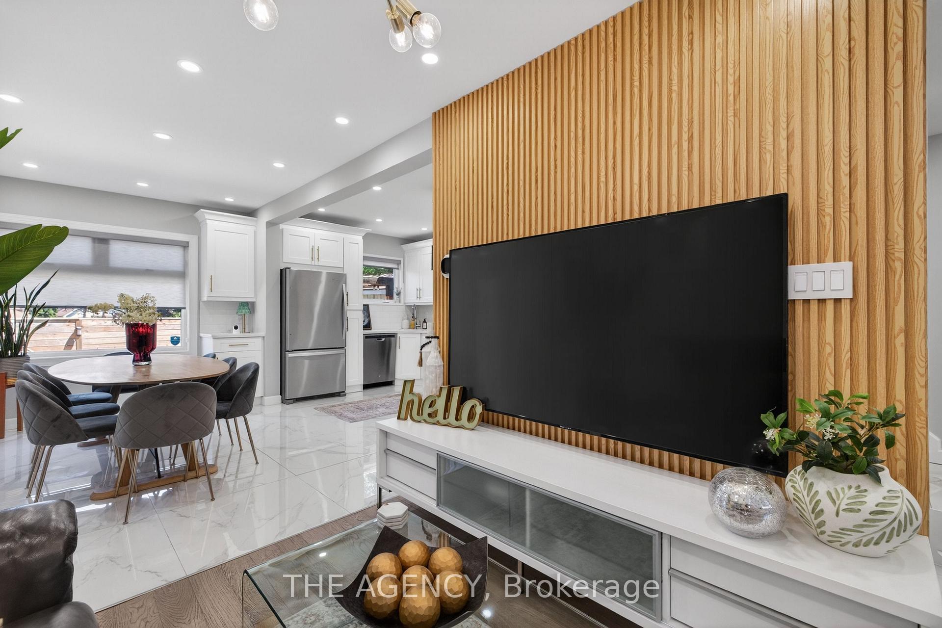 Photo 12 of 273 Stinson Crescent, Hamilton, Stinson — HOMEH