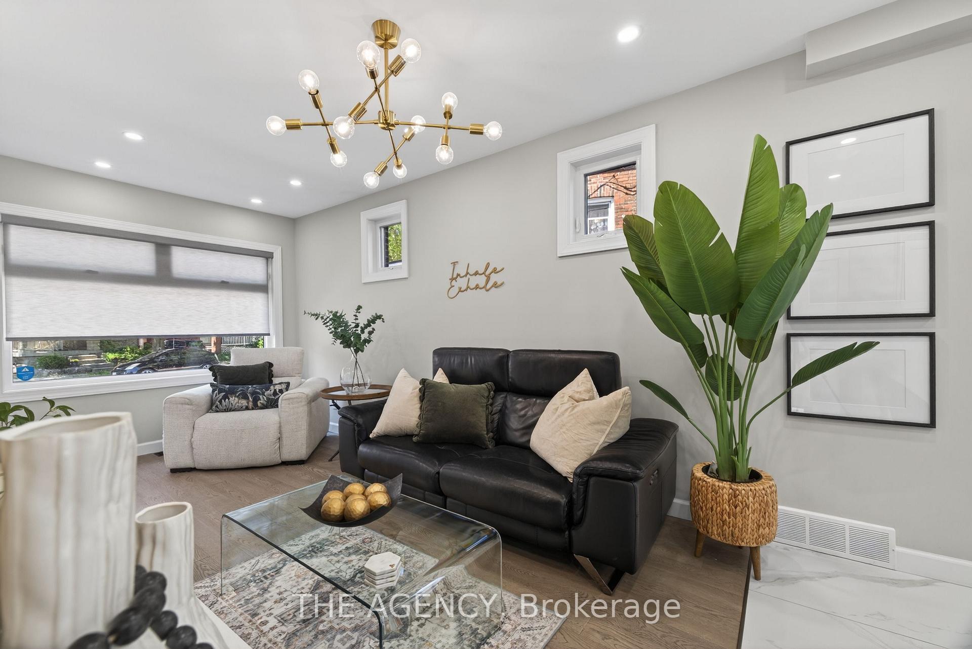Photo 13 of 273 Stinson Crescent, Hamilton, Stinson — HOMEH