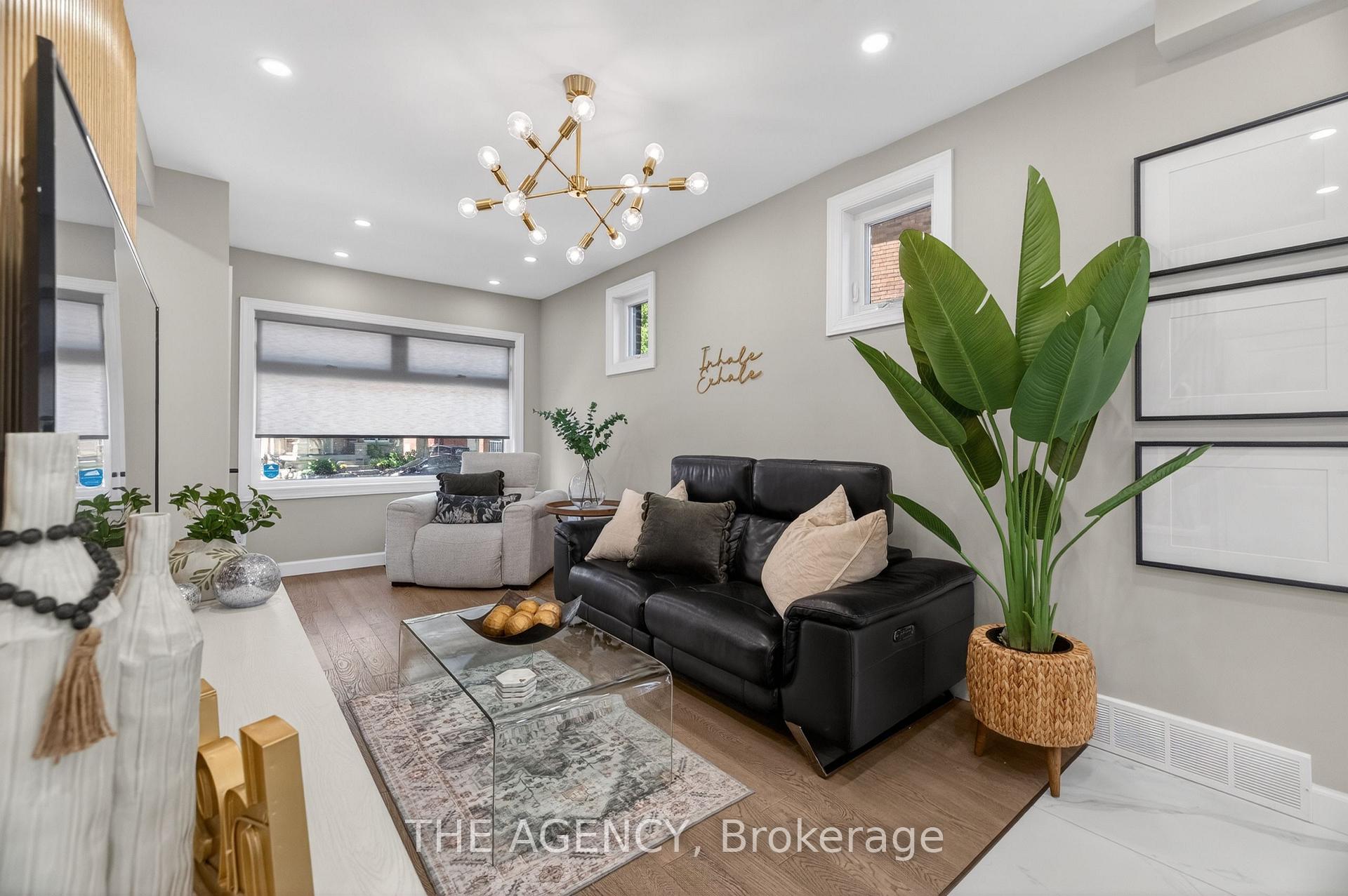 Photo 14 of 273 Stinson Crescent, Hamilton, Stinson — HOMEH