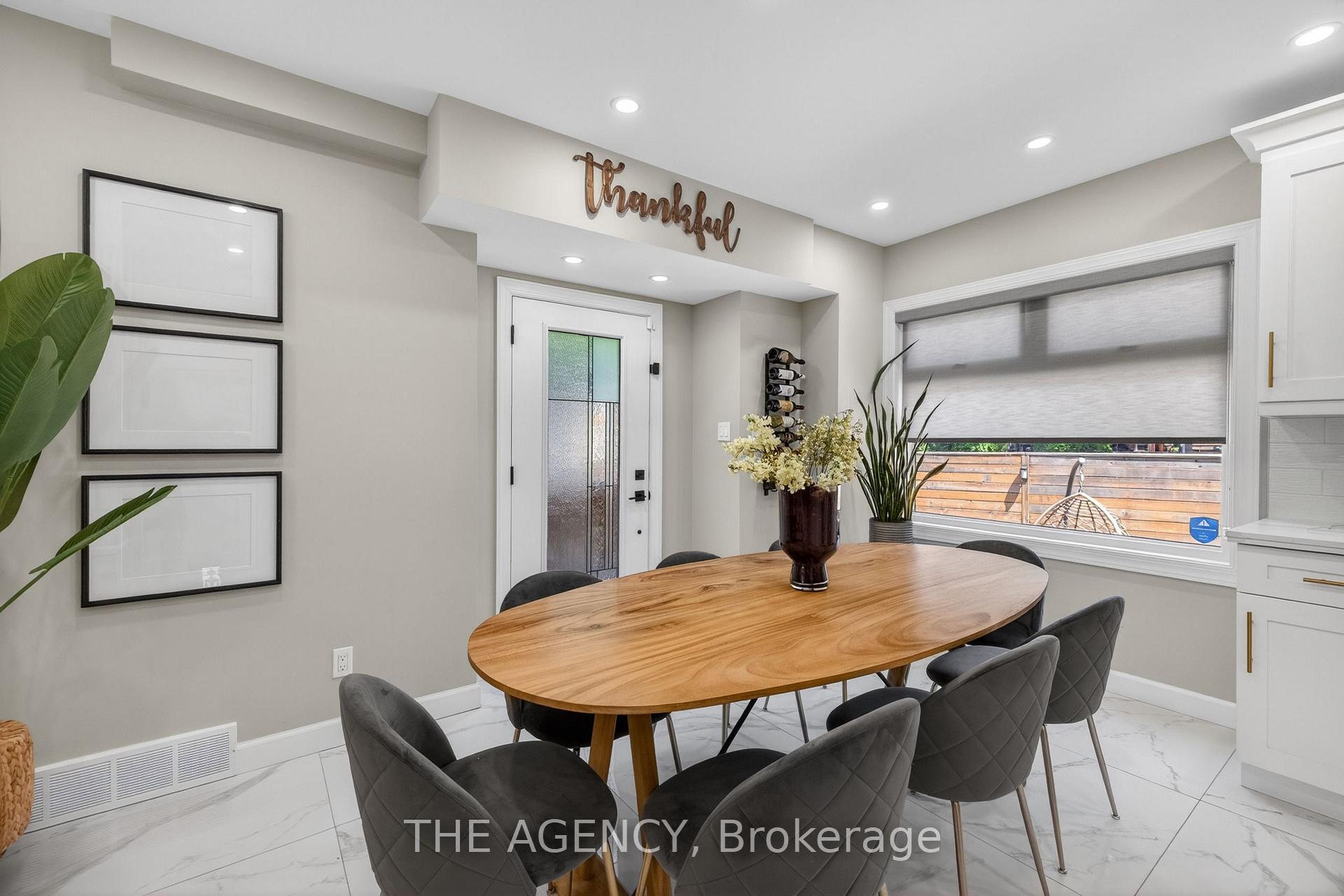 Photo 17 of 273 Stinson Crescent, Hamilton, Stinson — HOMEH