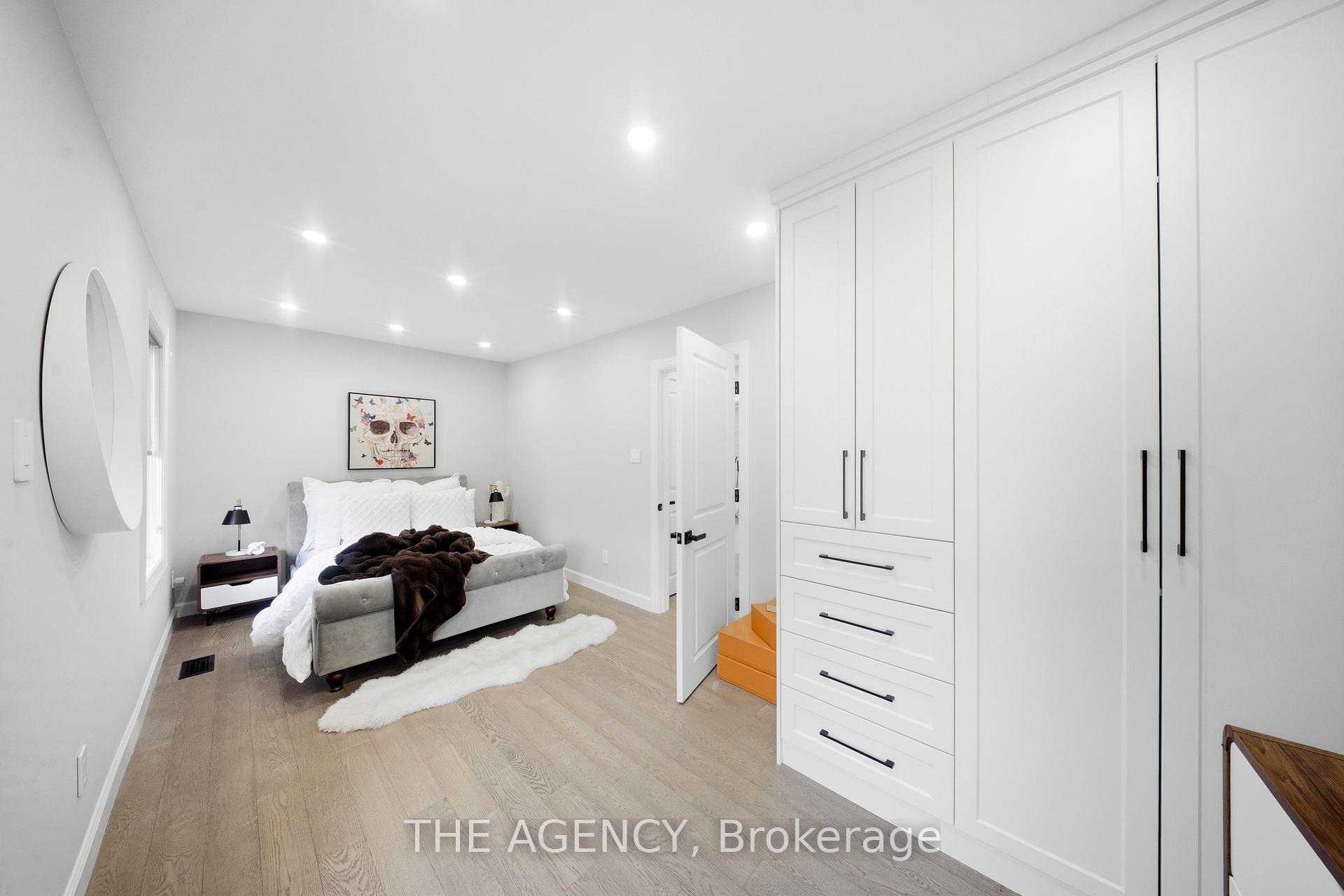 Photo 32 of 273 Stinson Crescent, Hamilton, Stinson — HOMEH