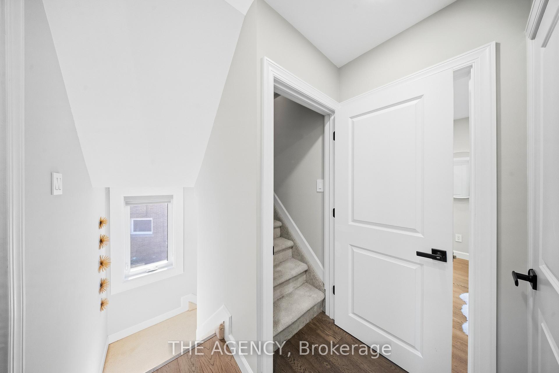 Photo 34 of 273 Stinson Crescent, Hamilton, Stinson — HOMEH
