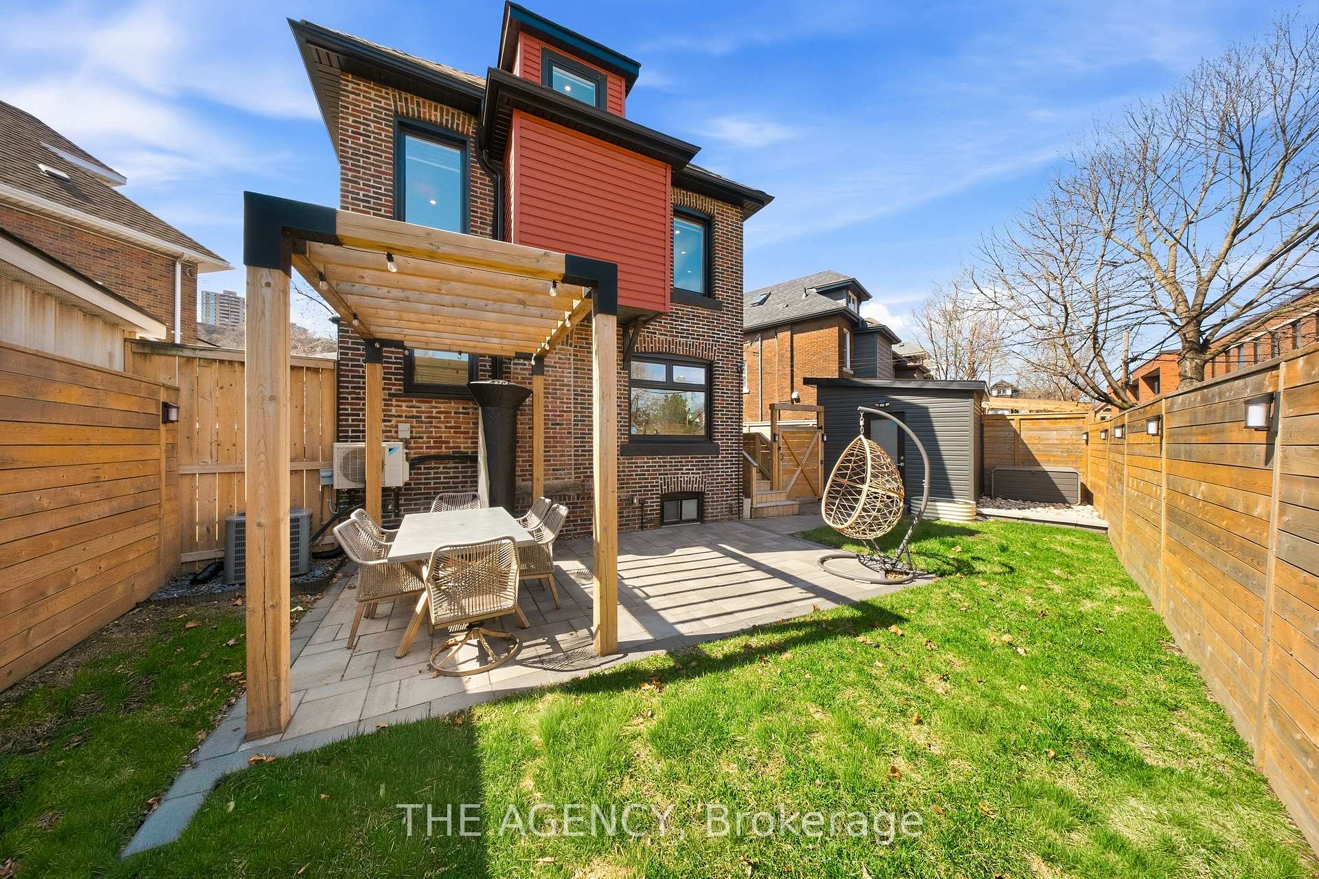 Photo 41 of 273 Stinson Crescent, Hamilton, Stinson — HOMEH