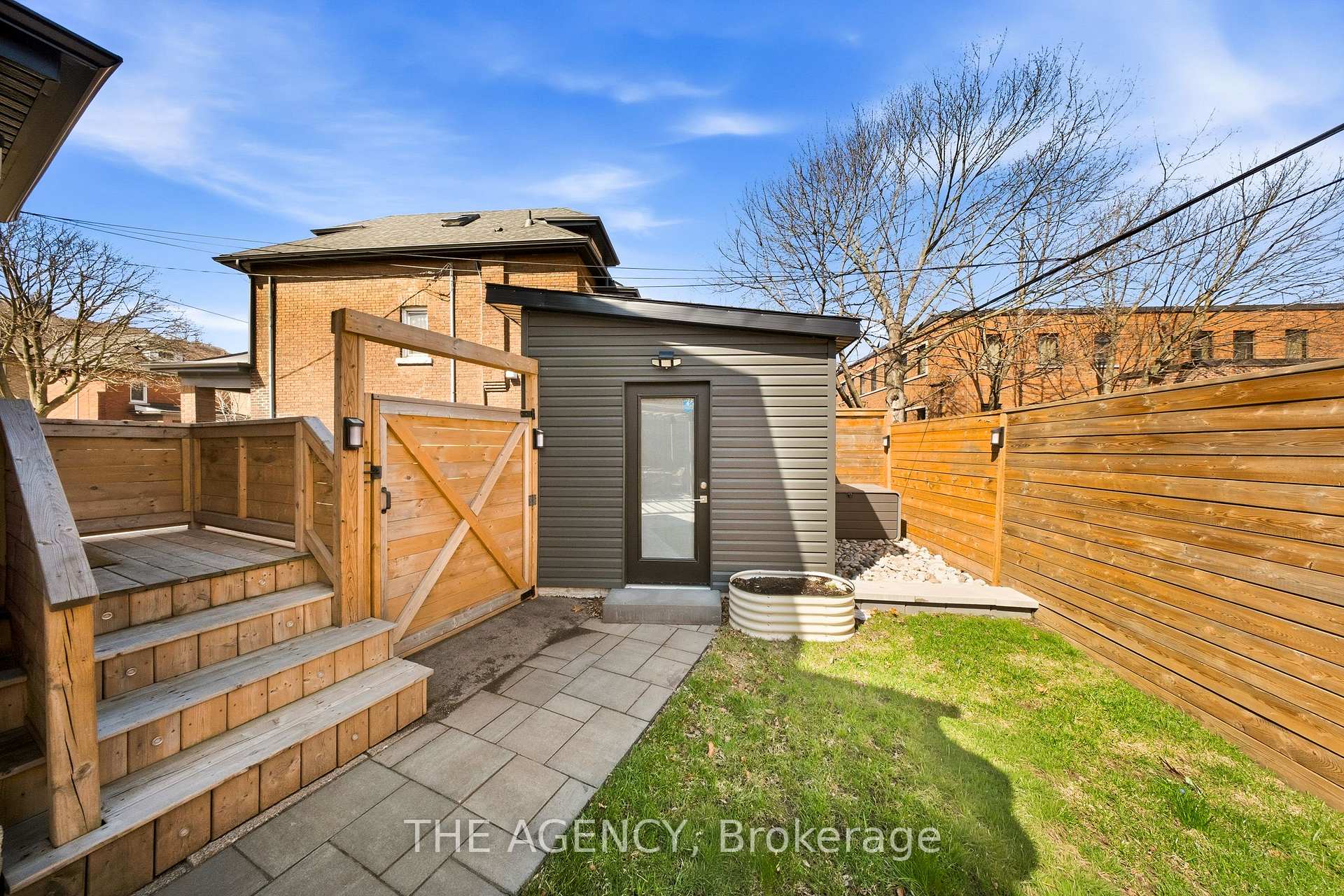 Photo 45 of 273 Stinson Crescent, Hamilton, Stinson — HOMEH
