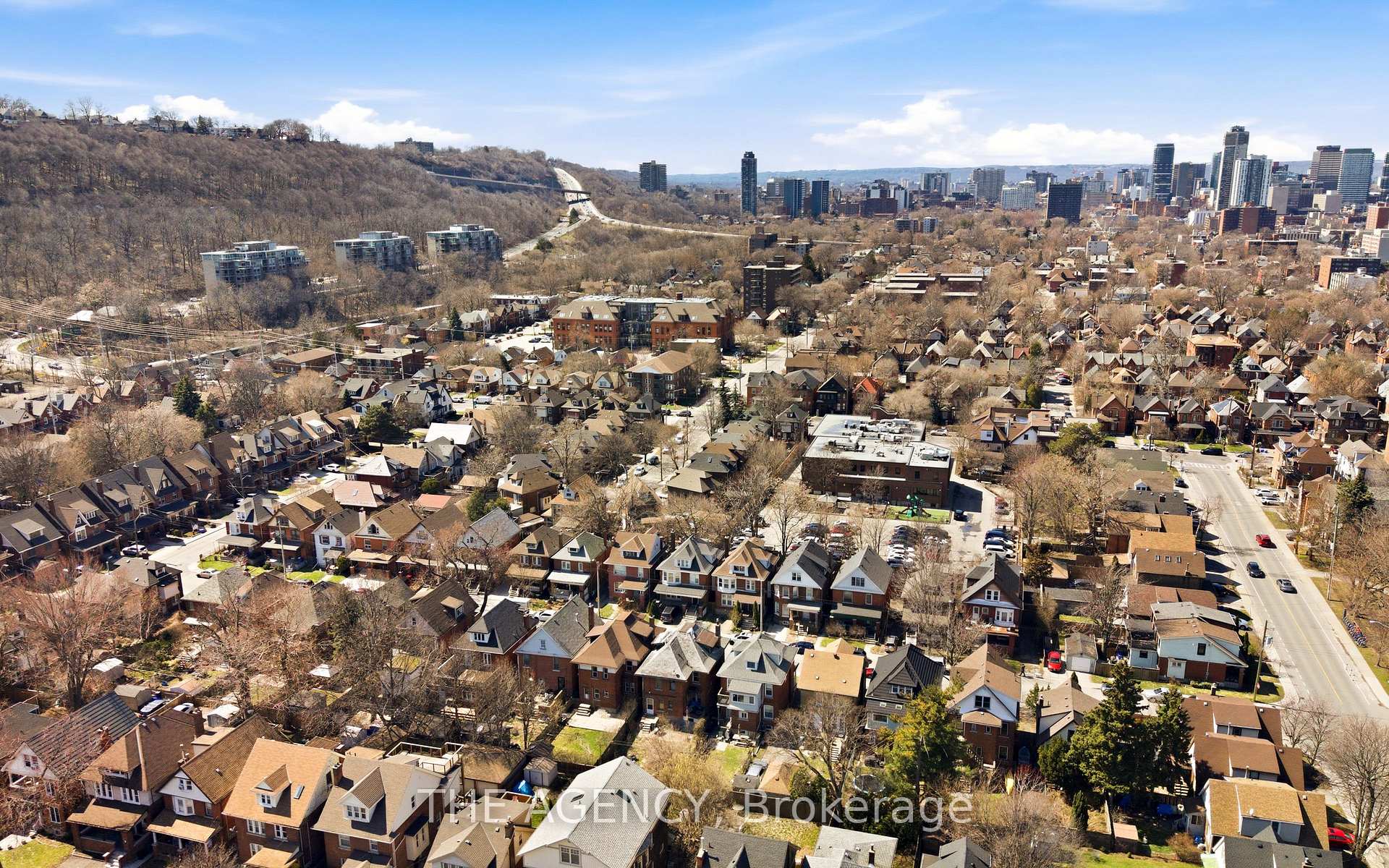 Photo 50 of 273 Stinson Crescent, Hamilton, Stinson — HOMEH