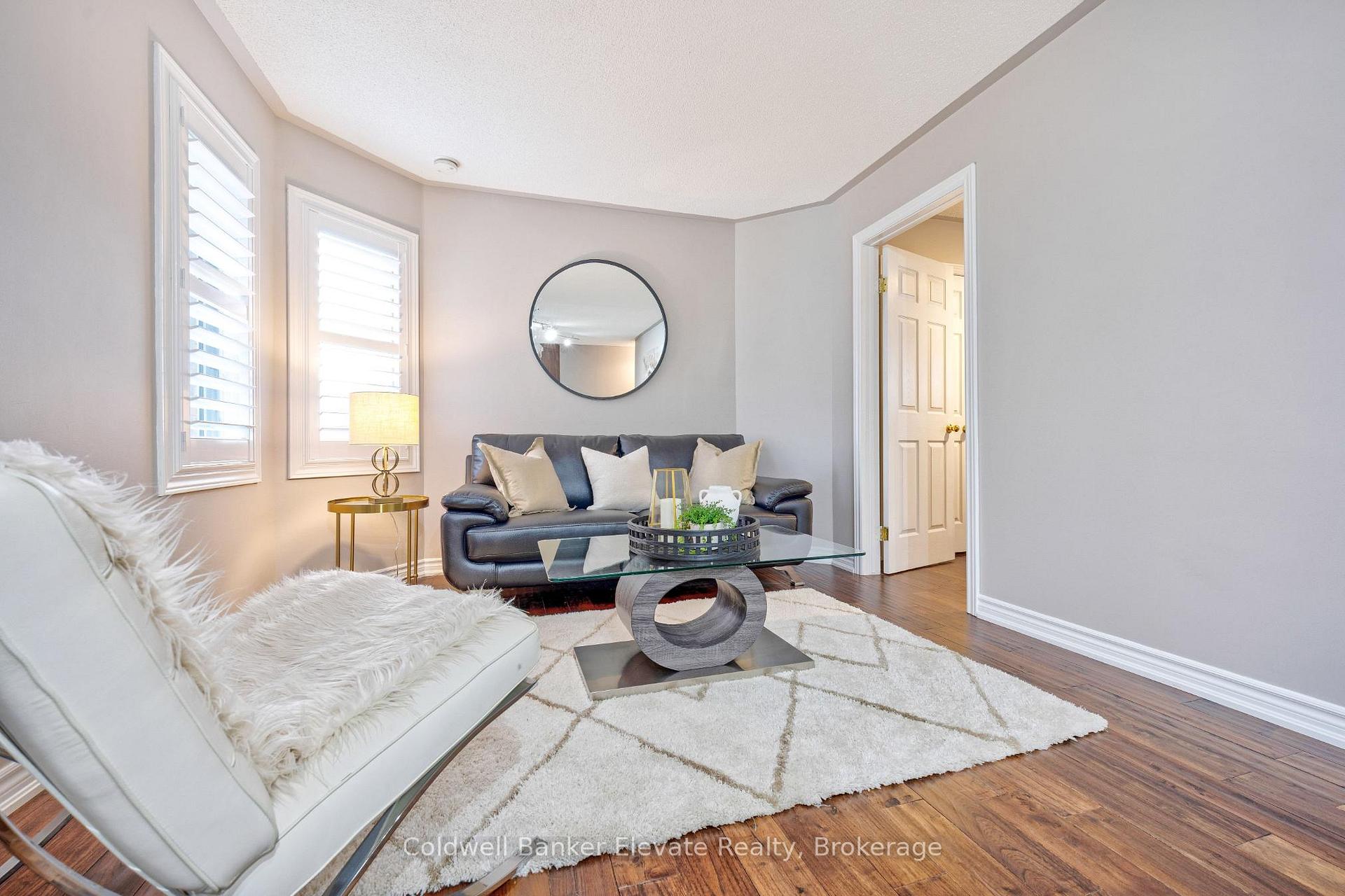 Photo 13 of 20 Ruddell Crescent, Halton Hills, Georgetown — HOMEH