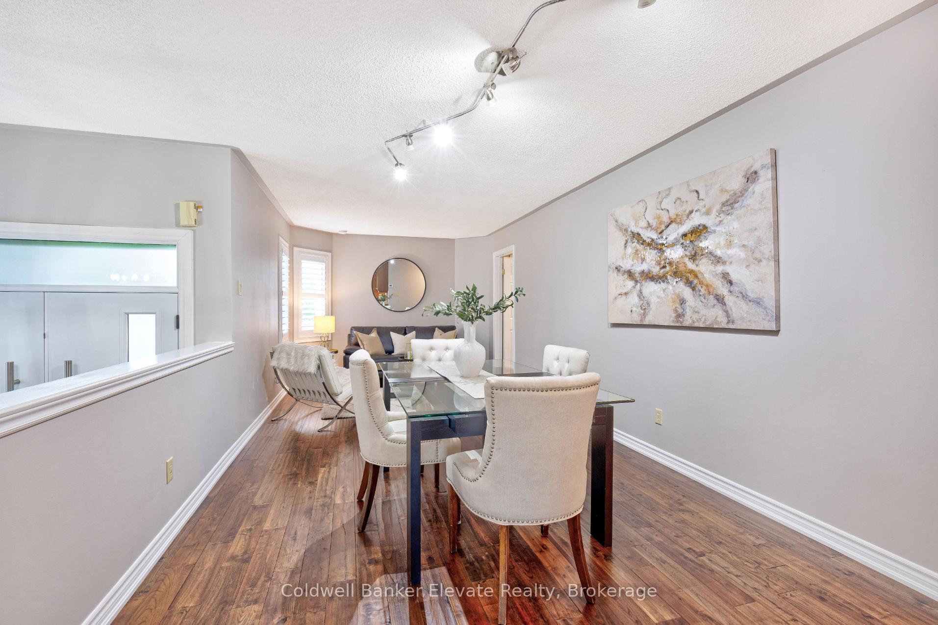 Photo 14 of 20 Ruddell Crescent, Halton Hills, Georgetown — HOMEH