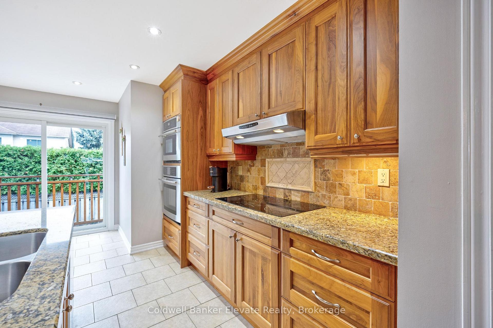 Photo 20 of 20 Ruddell Crescent, Halton Hills, Georgetown — HOMEH