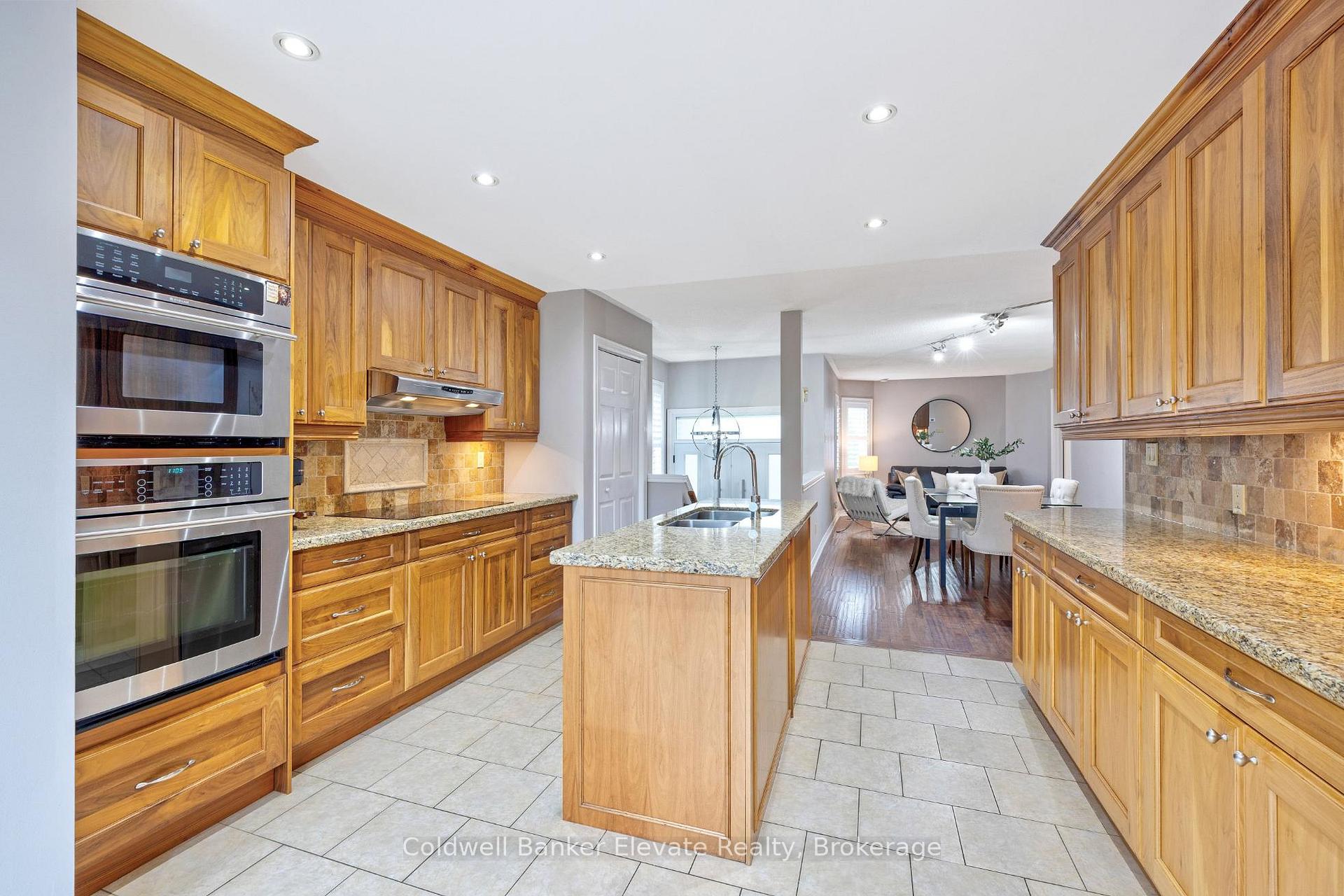 Photo 22 of 20 Ruddell Crescent, Halton Hills, Georgetown — HOMEH