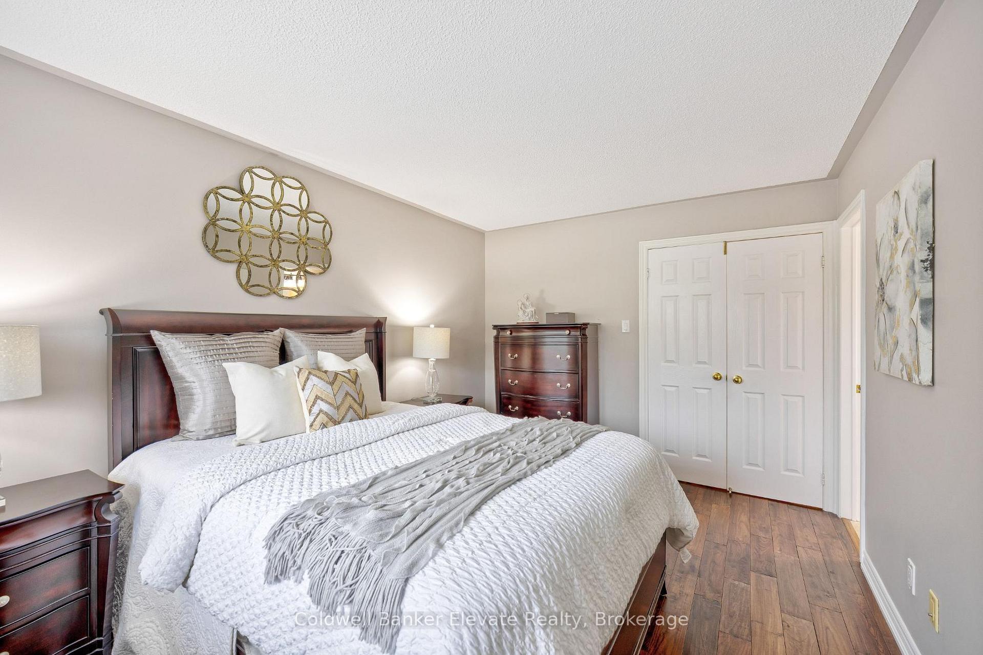 Photo 26 of 20 Ruddell Crescent, Halton Hills, Georgetown — HOMEH