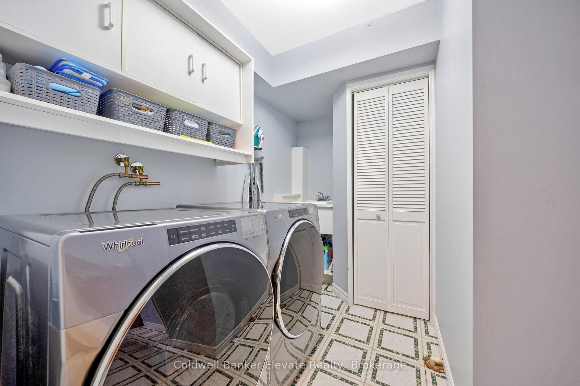 Photo 29 of 20 Ruddell Crescent, Halton Hills, Georgetown — HOMEH