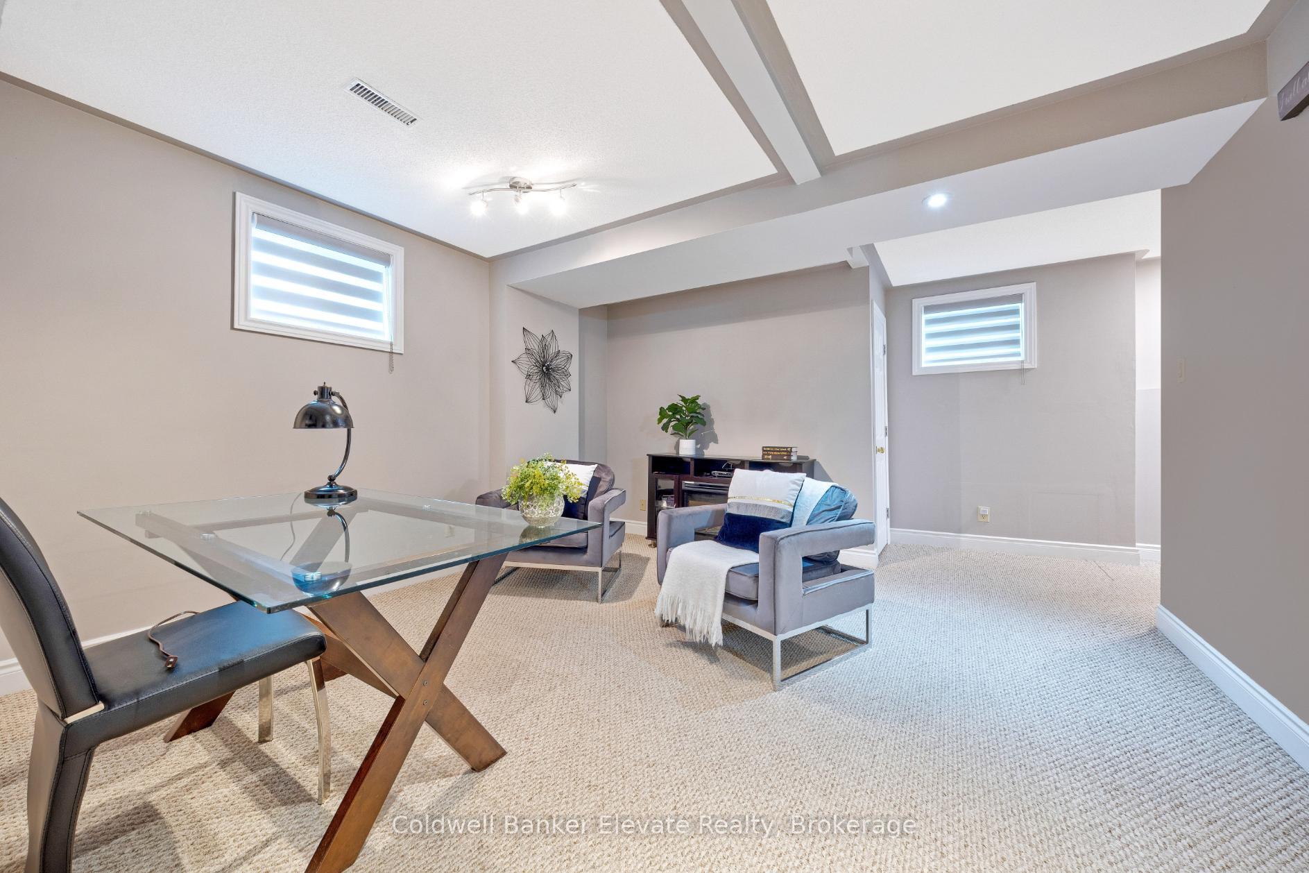 Photo 34 of 20 Ruddell Crescent, Halton Hills, Georgetown — HOMEH