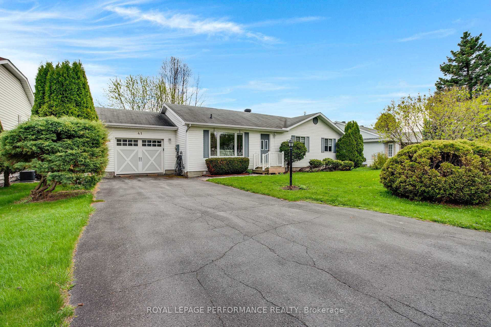 Photo of 6277 Macrae Court