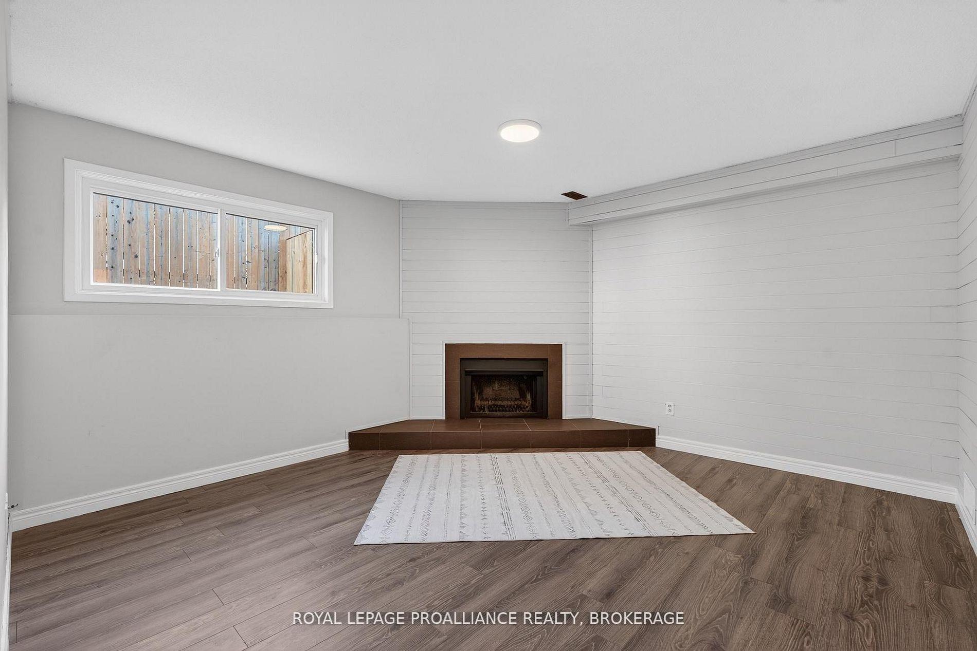 Photo 22 of 16 Grenadier Drive, Kingston, Kingston East (Incl Barret Crt) — HOMEH