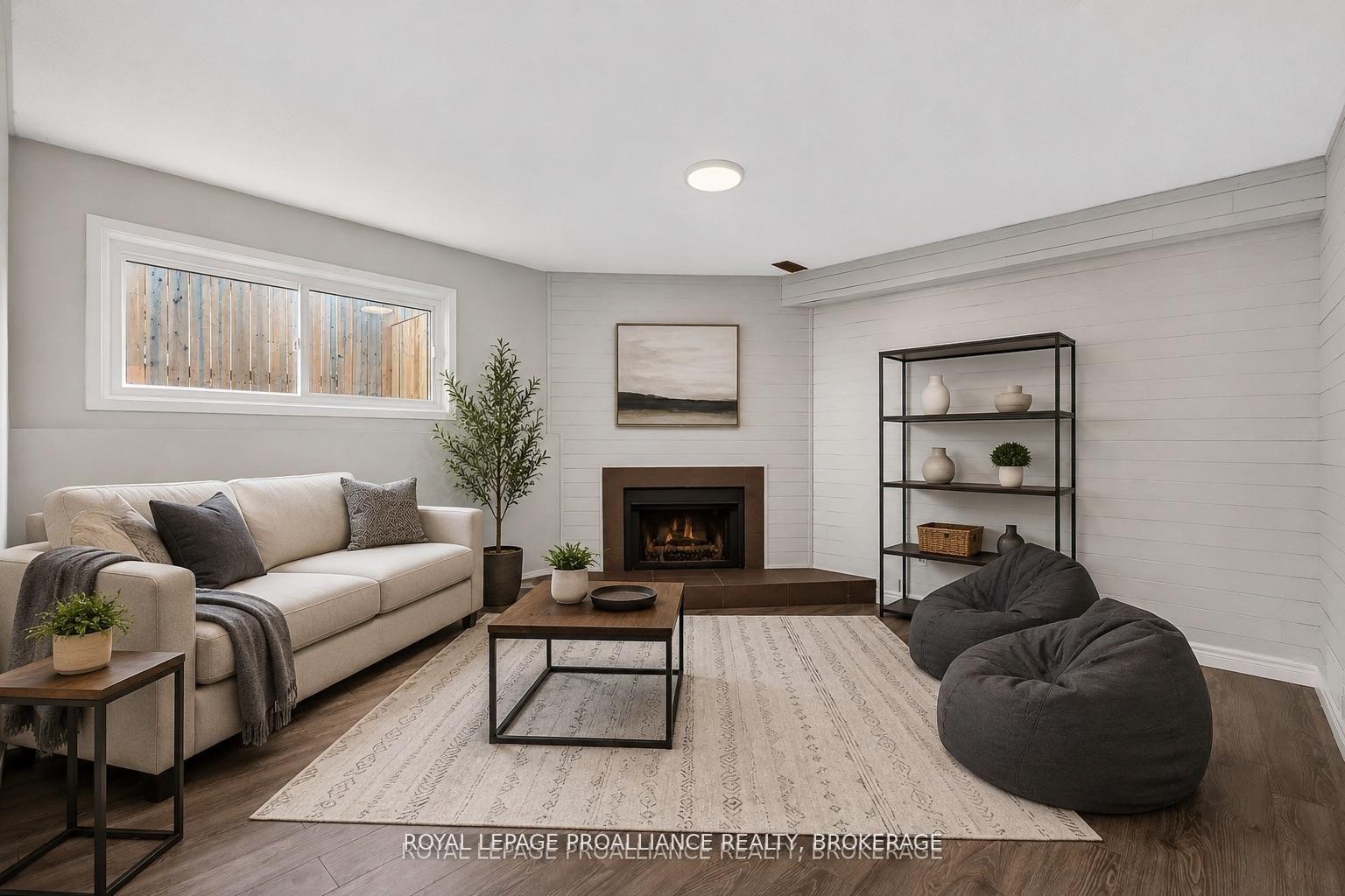 Photo 23 of 16 Grenadier Drive, Kingston, Kingston East (Incl Barret Crt) — HOMEH