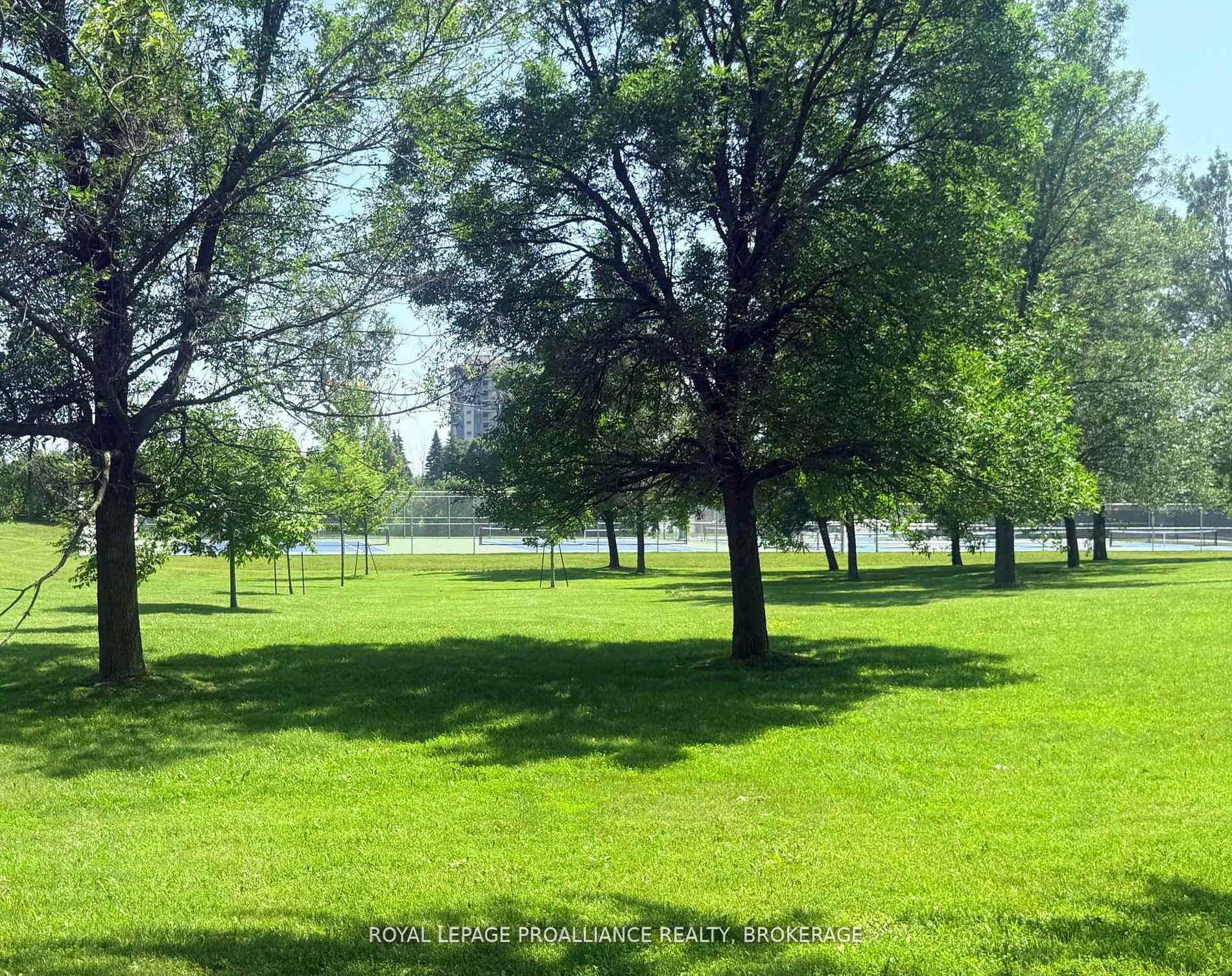 Photo 36 of 16 Grenadier Drive, Kingston, Kingston East (Incl Barret Crt) — HOMEH