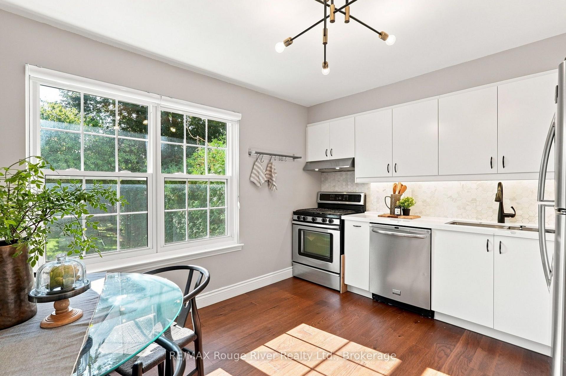 Photo 11 of 117 Pine Hills Road, Whitby, Blue Grass Meadows — HOMEH